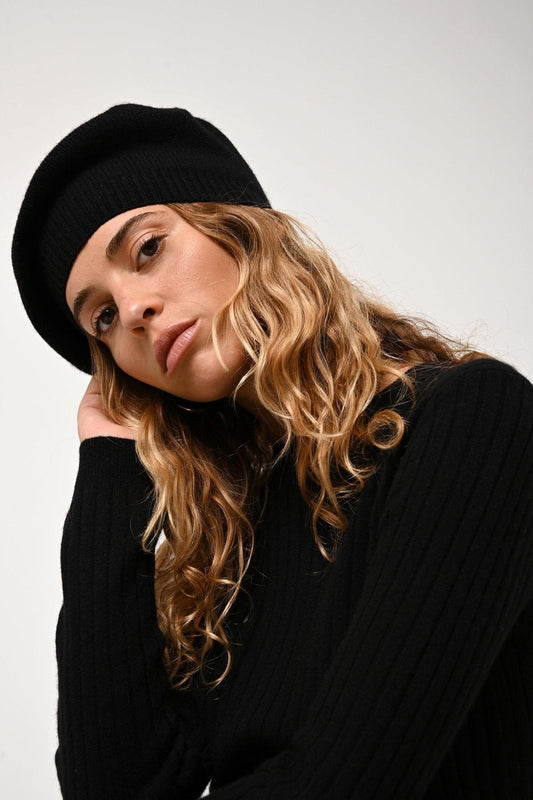 LIWI 4-thread beret black 100% cashmere