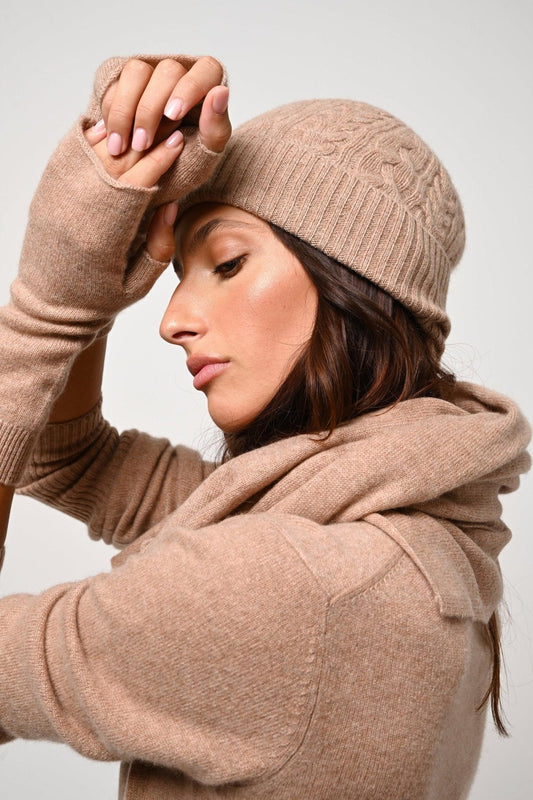 100% cashmere mittens in camel mottled