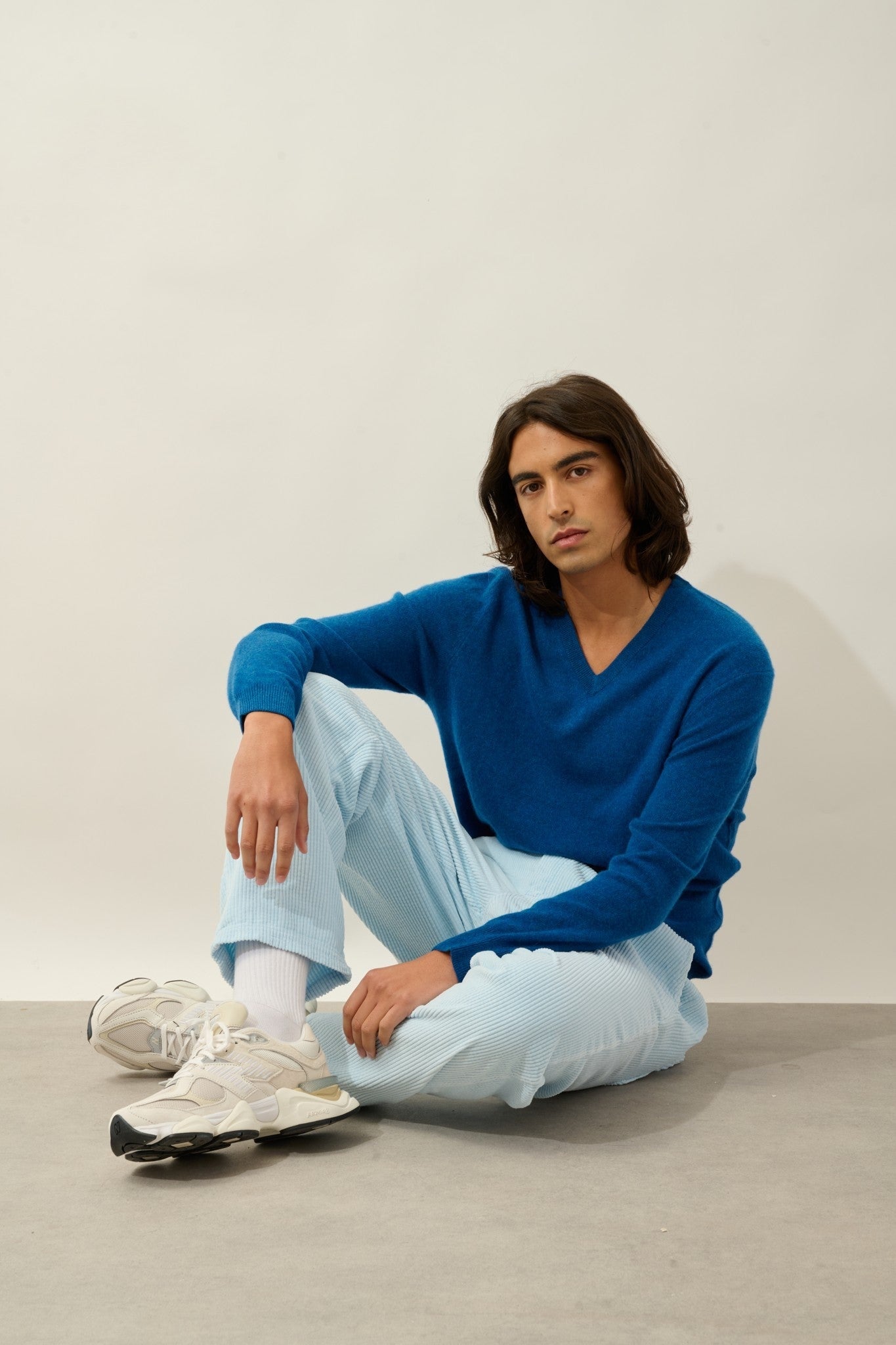 agel pull col v bleu chiné 100% cachemire