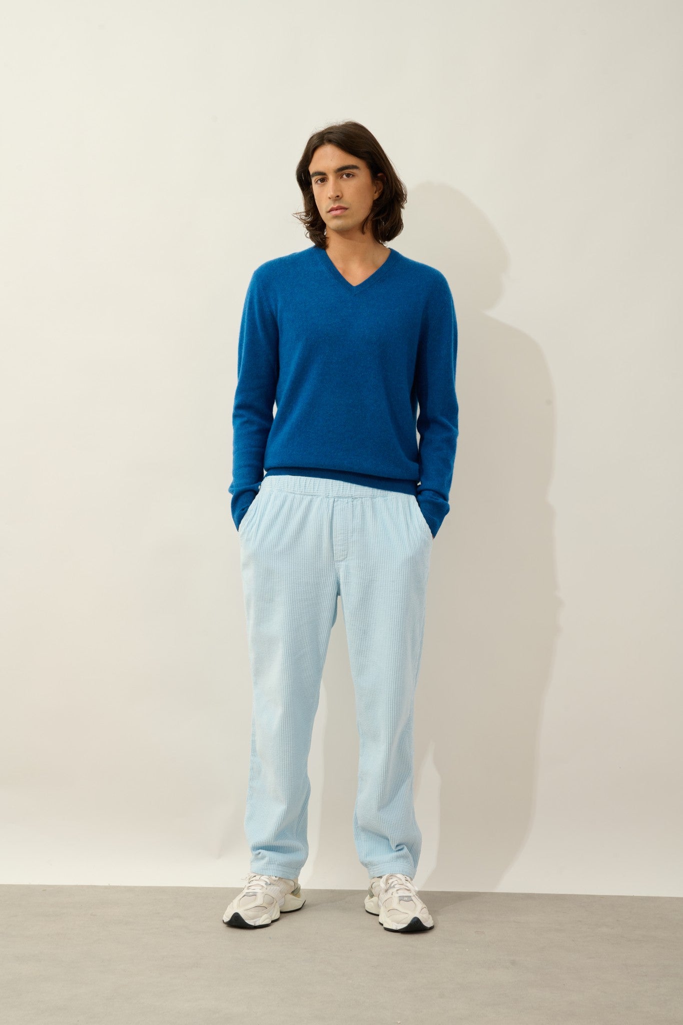 agel pull col v bleu chiné 100% cachemire