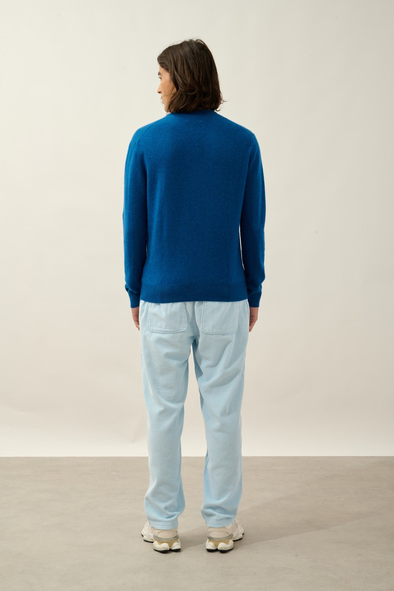 agel pull col v bleu chiné 100% cachemire