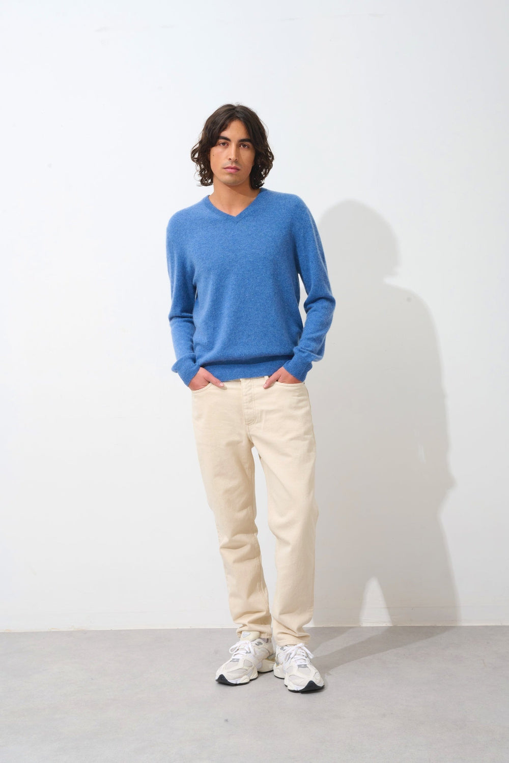 AGEL pull col v bleu denim 100% cachemire