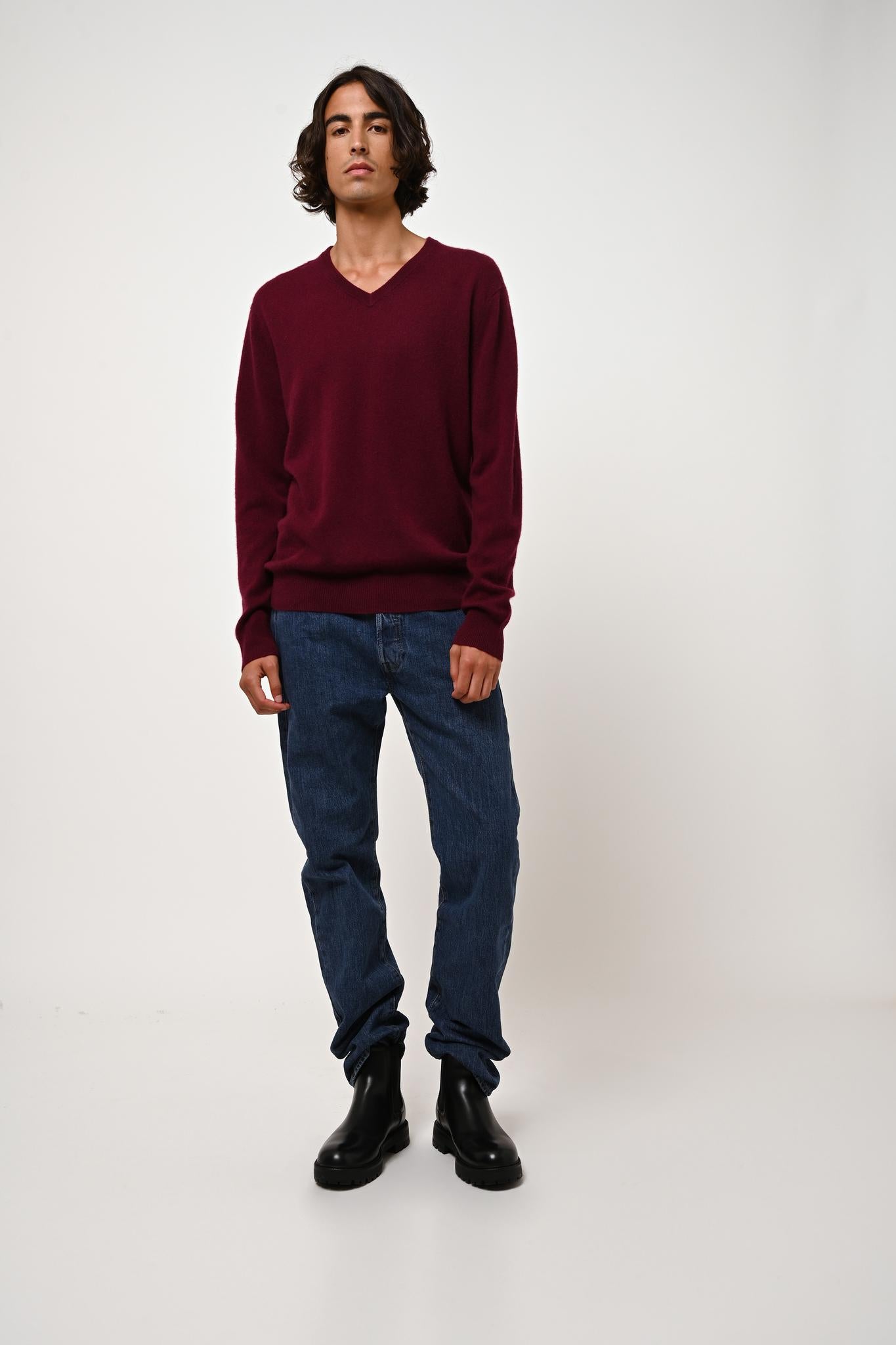 AGEL burgundy v-neck sweater 100% cashmere