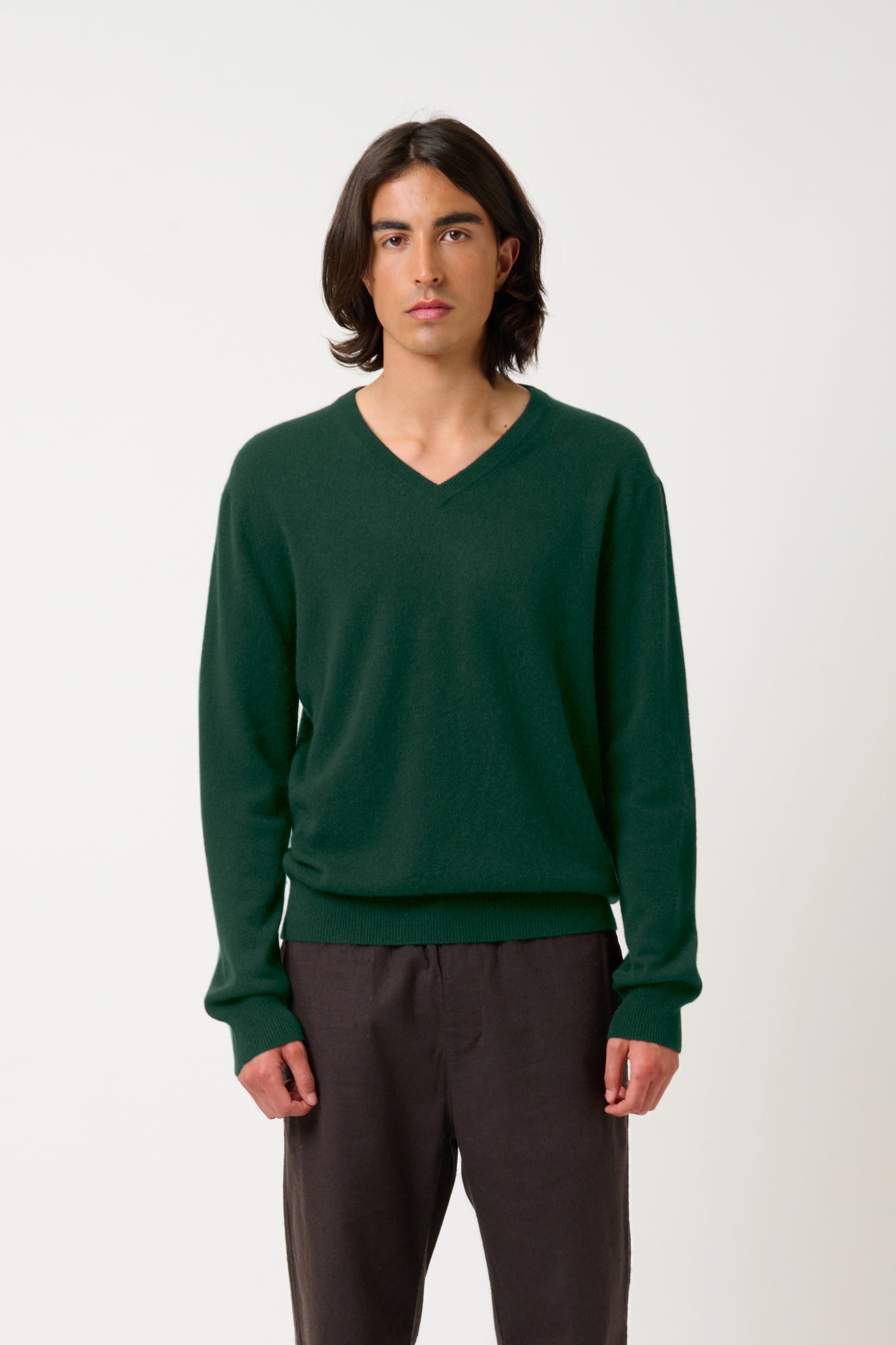 AGEL Pullover mit V-Ausschnitt Zypresse 100% Kaschmir