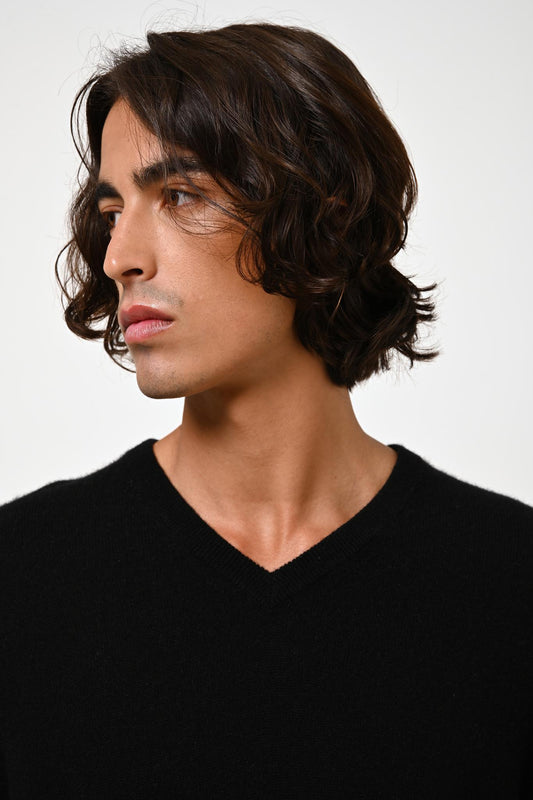 AGEL black v-neck sweater 100% cashmere
