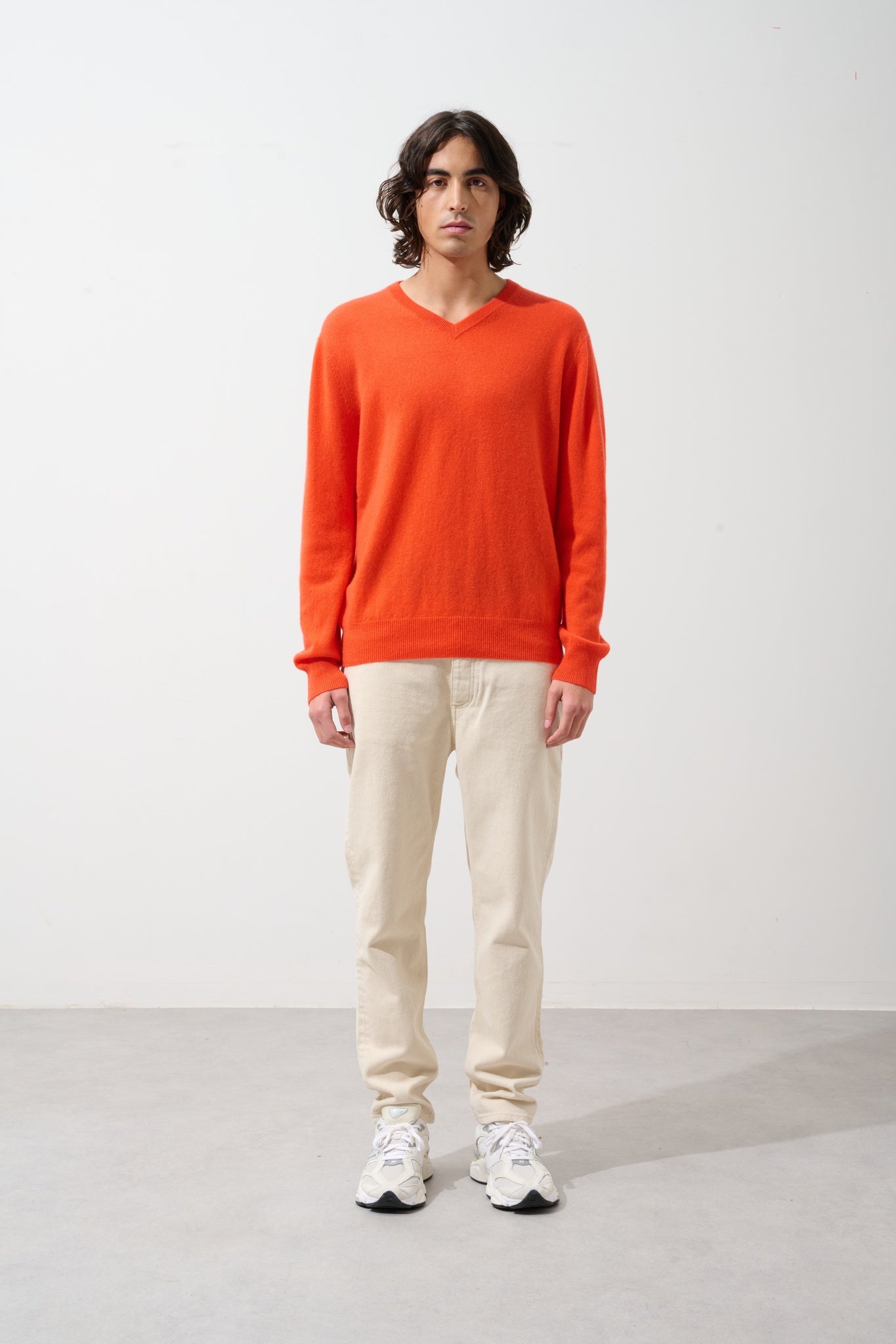 AGEL orange v-neck sweater 100% cashmere