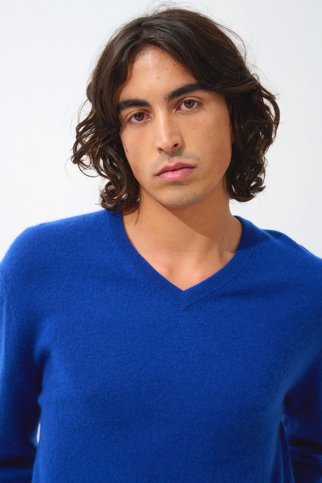 AGEL Pullover mit V-Ausschnitt ultramarin 100% Kaschmir