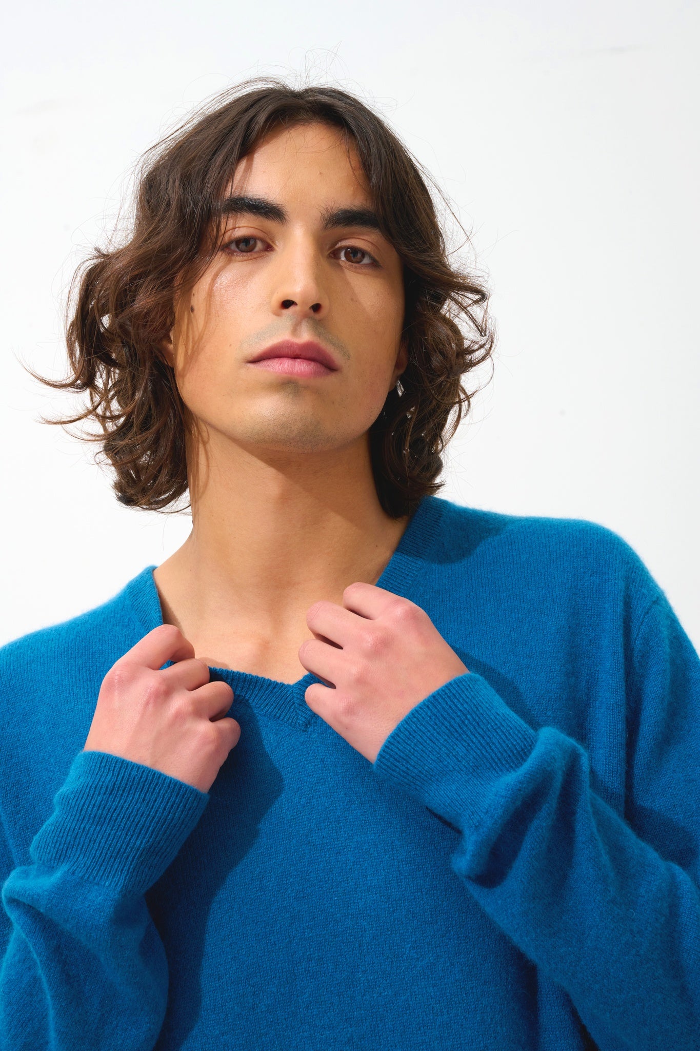 AGEL Pullover mit V-Ausschnitt Pfau 100% Kaschmir