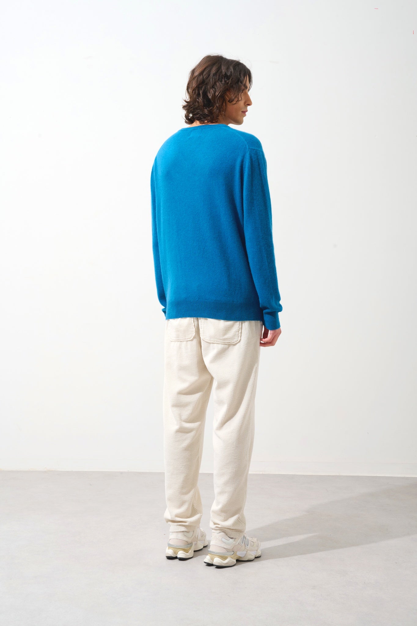 AGEL Pullover mit V-Ausschnitt Pfau 100% Kaschmir