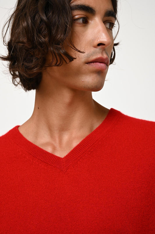 AGEL red v-neck sweater 100% cashmere