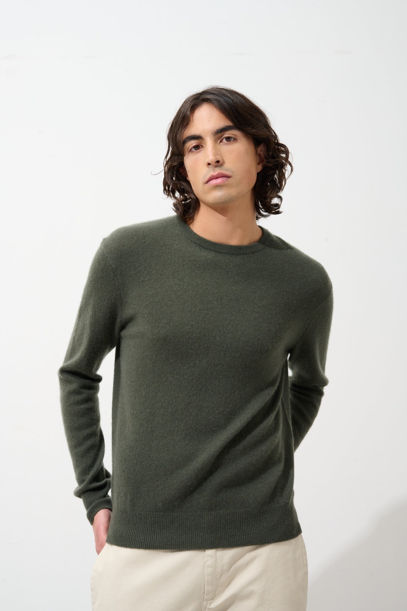 AIGLIÈRE Pullover mit Rundhalsausschnitt khaki 100% Kaschmir