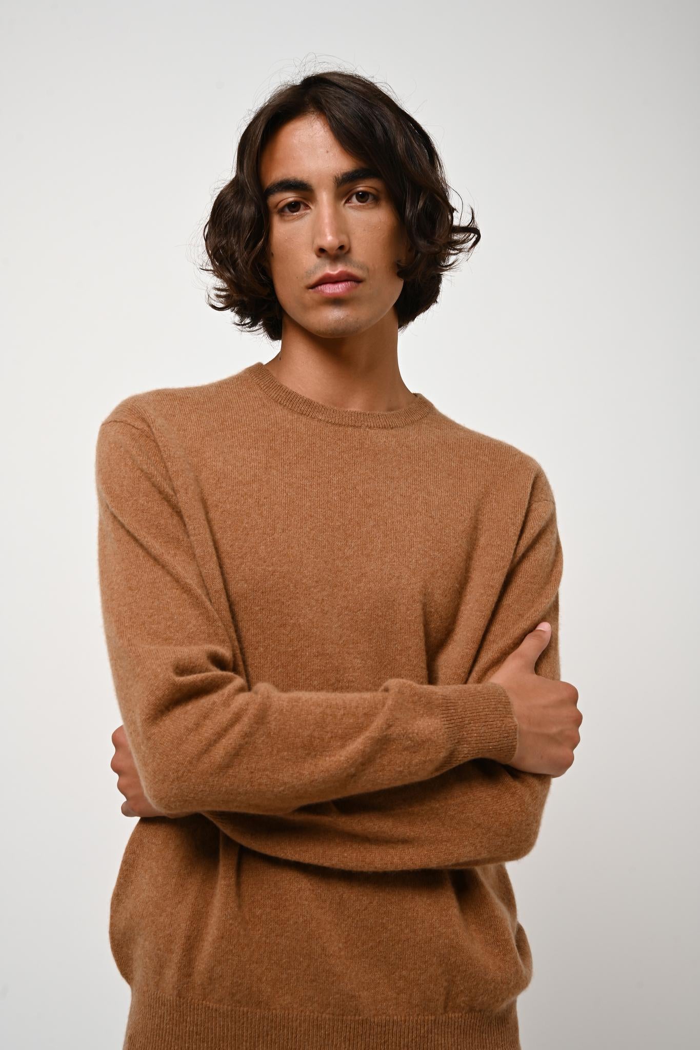 AIGLIÈRE round-neck sweater hazelnut 100% cashmere