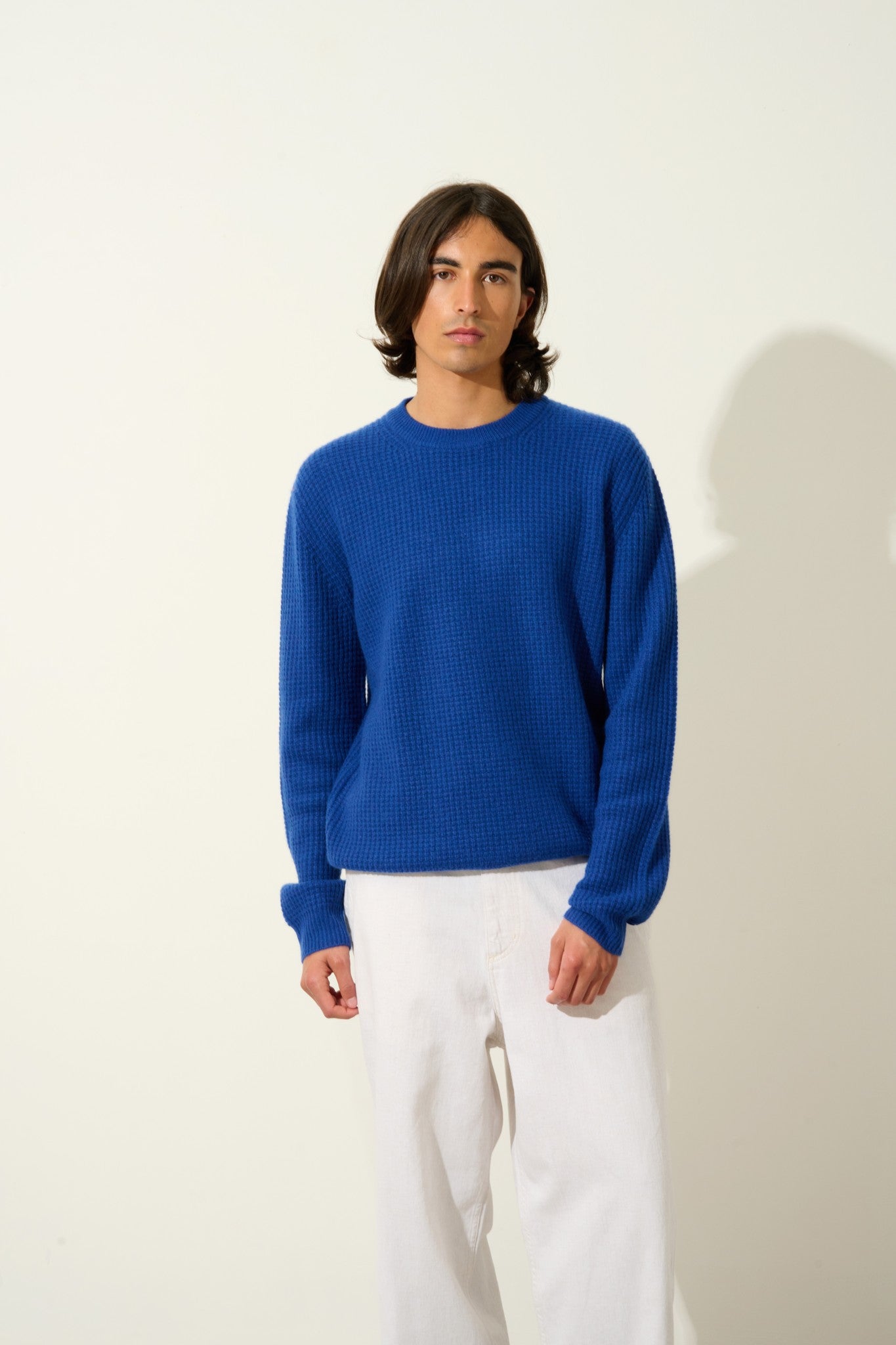 aksel pull col rond 4 fils outremer 100% cachemire