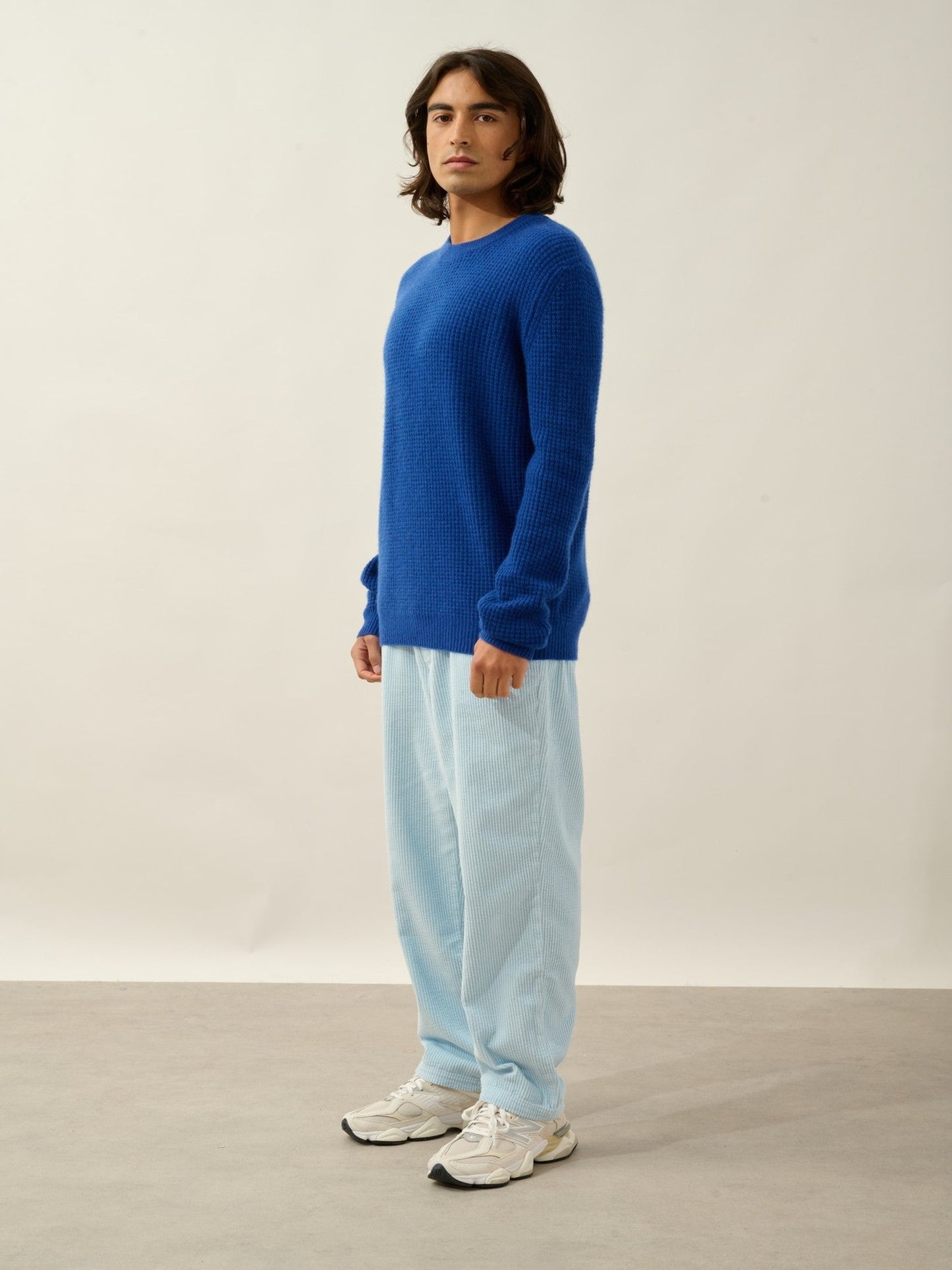 aksel pull col rond 4 fils outremer 100% cachemire