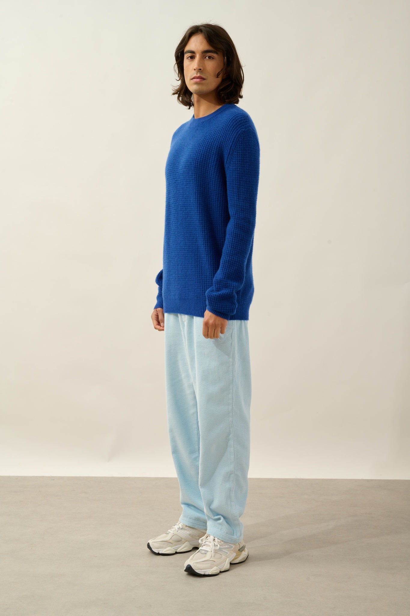 AKSEL pull col rond 4 fils outremer 100% cachemire