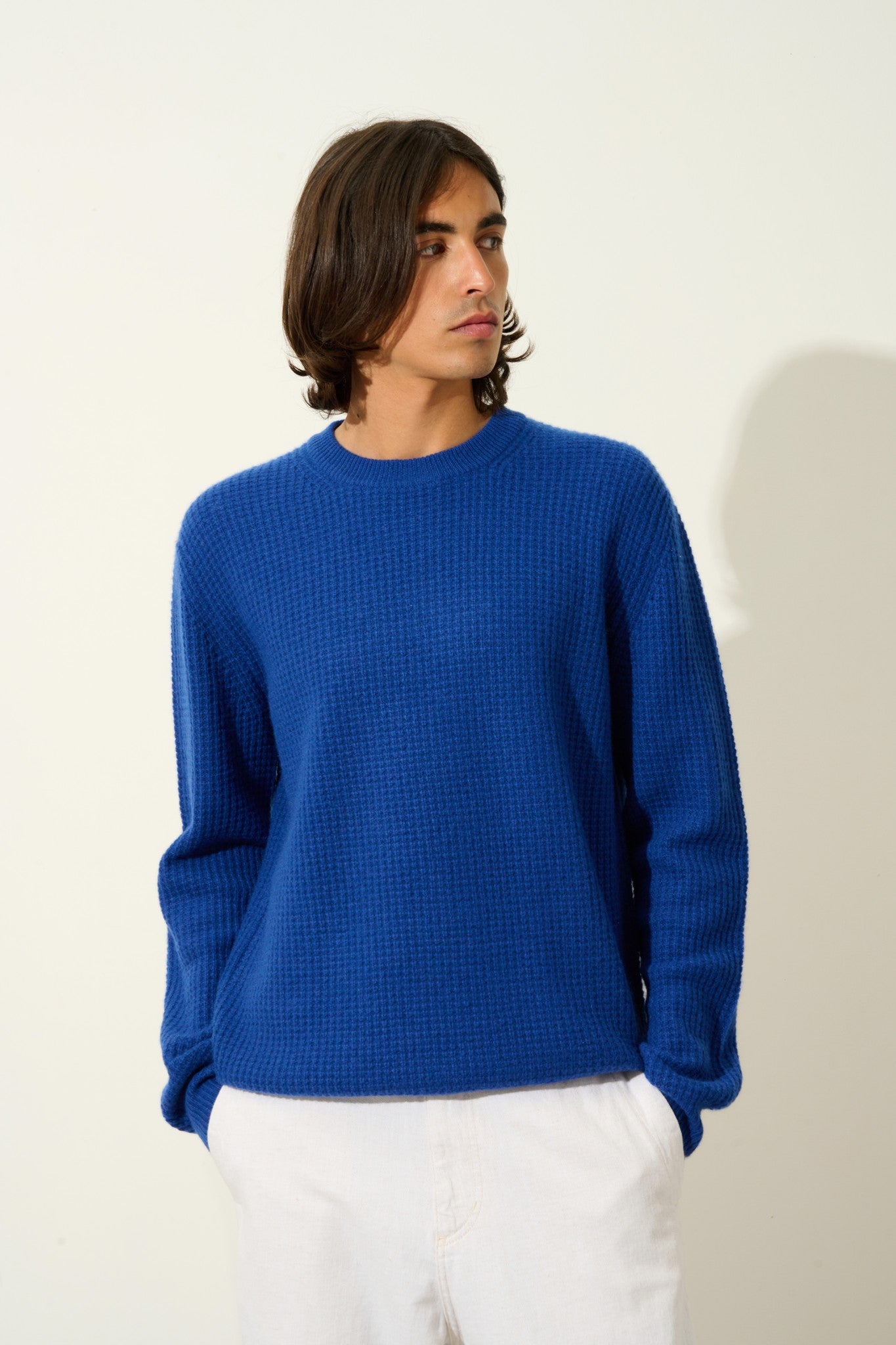 aksel pull col rond 4 fils outremer 100% cachemire