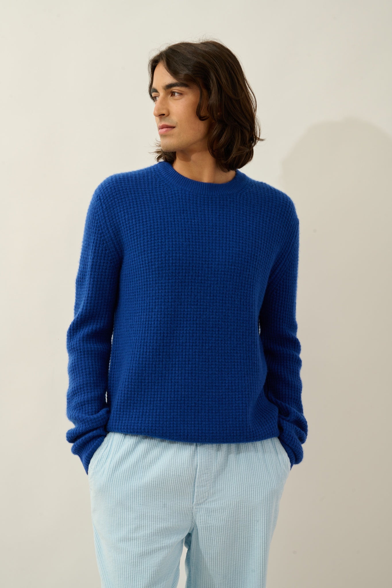 AKSEL pull col rond 4 fils outremer 100% cachemire