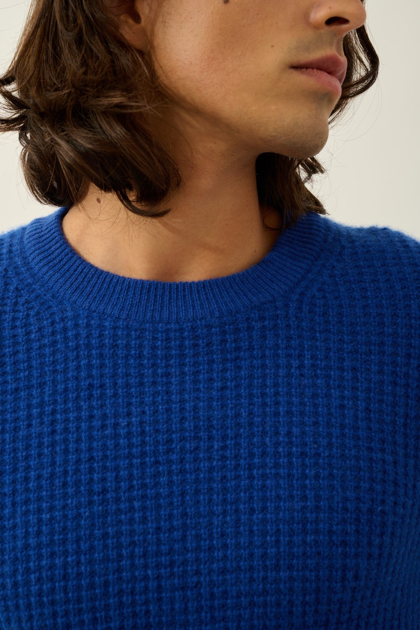 aksel pull col rond 4 fils outremer 100% cachemire