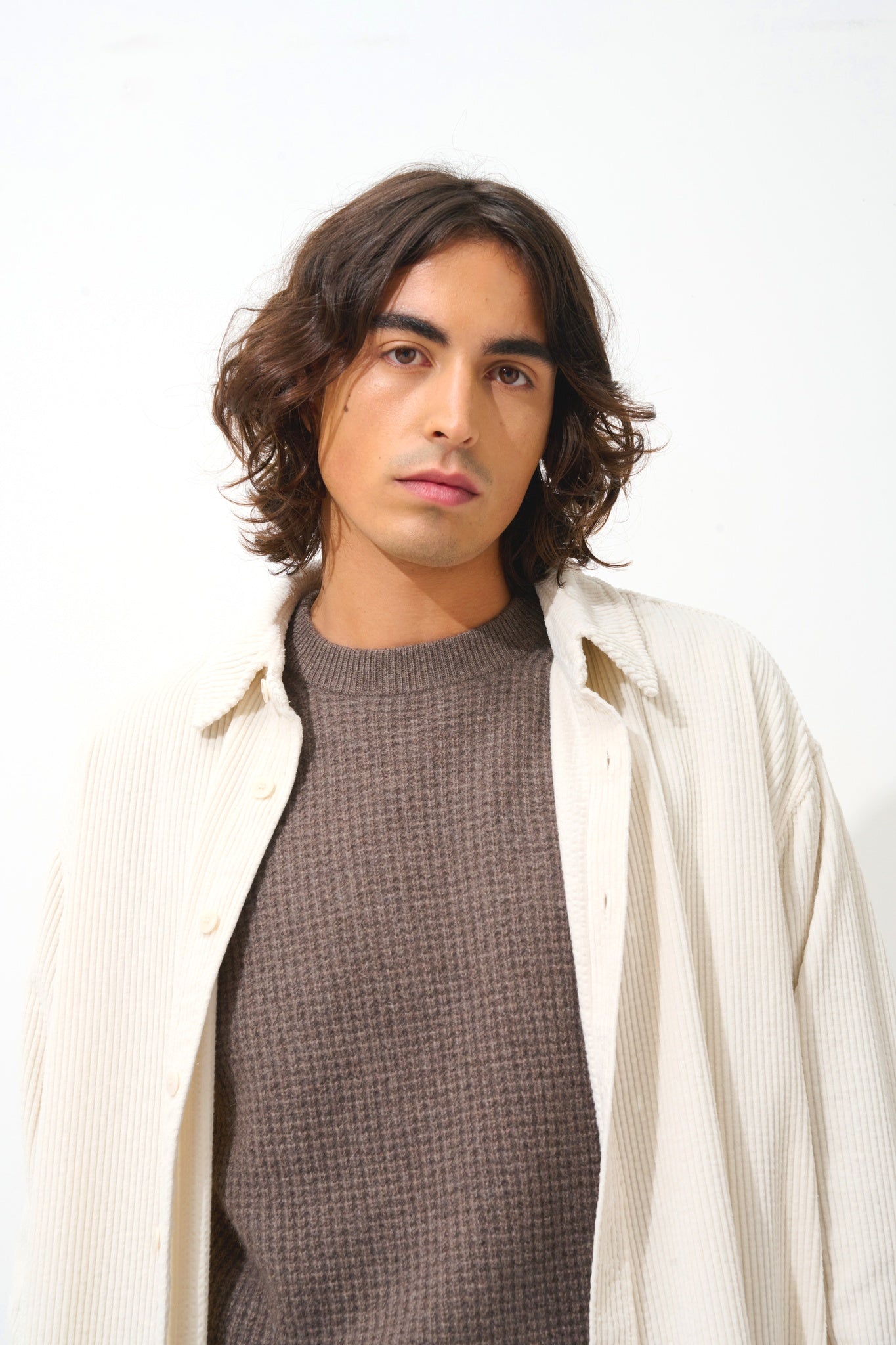 AKSEL Pullover mit Rundhalsausschnitt 4 Fäden taupe meliert 100% Kaschmir