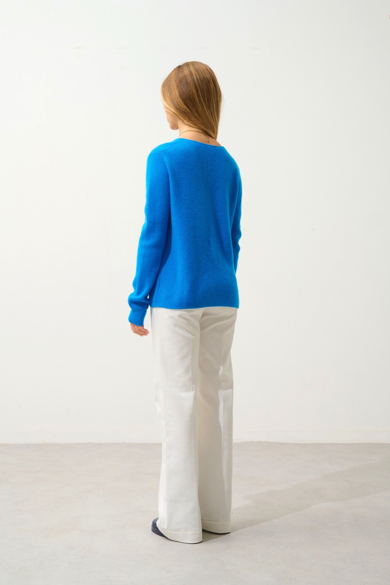 alaya pull col v azur 100% cachemire