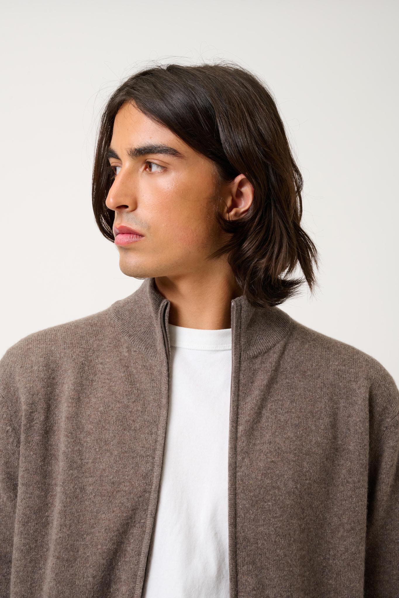 ALBARON Strickjacke mit Reißverschluss und hohem Kragen in meliertem Taupe, 100 % Kaschmir