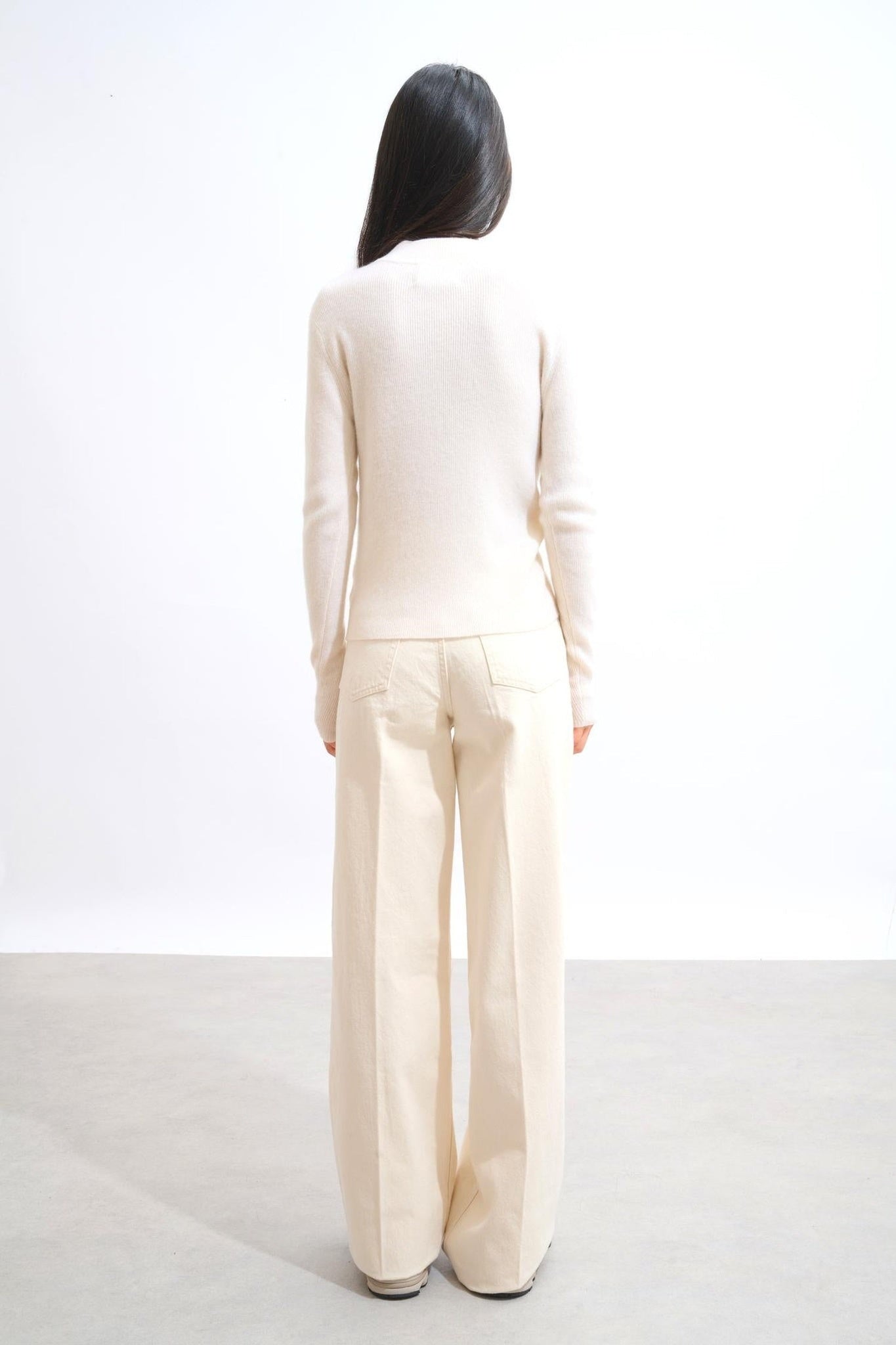 ALBERTE – Schneeweste aus 100 % Kaschmir mit Reißverschluss und hohem Kragen