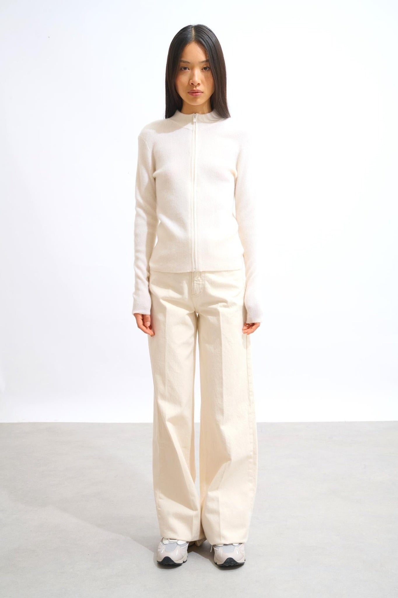 ALBERTE – Schneeweste aus 100 % Kaschmir mit Reißverschluss und hohem Kragen