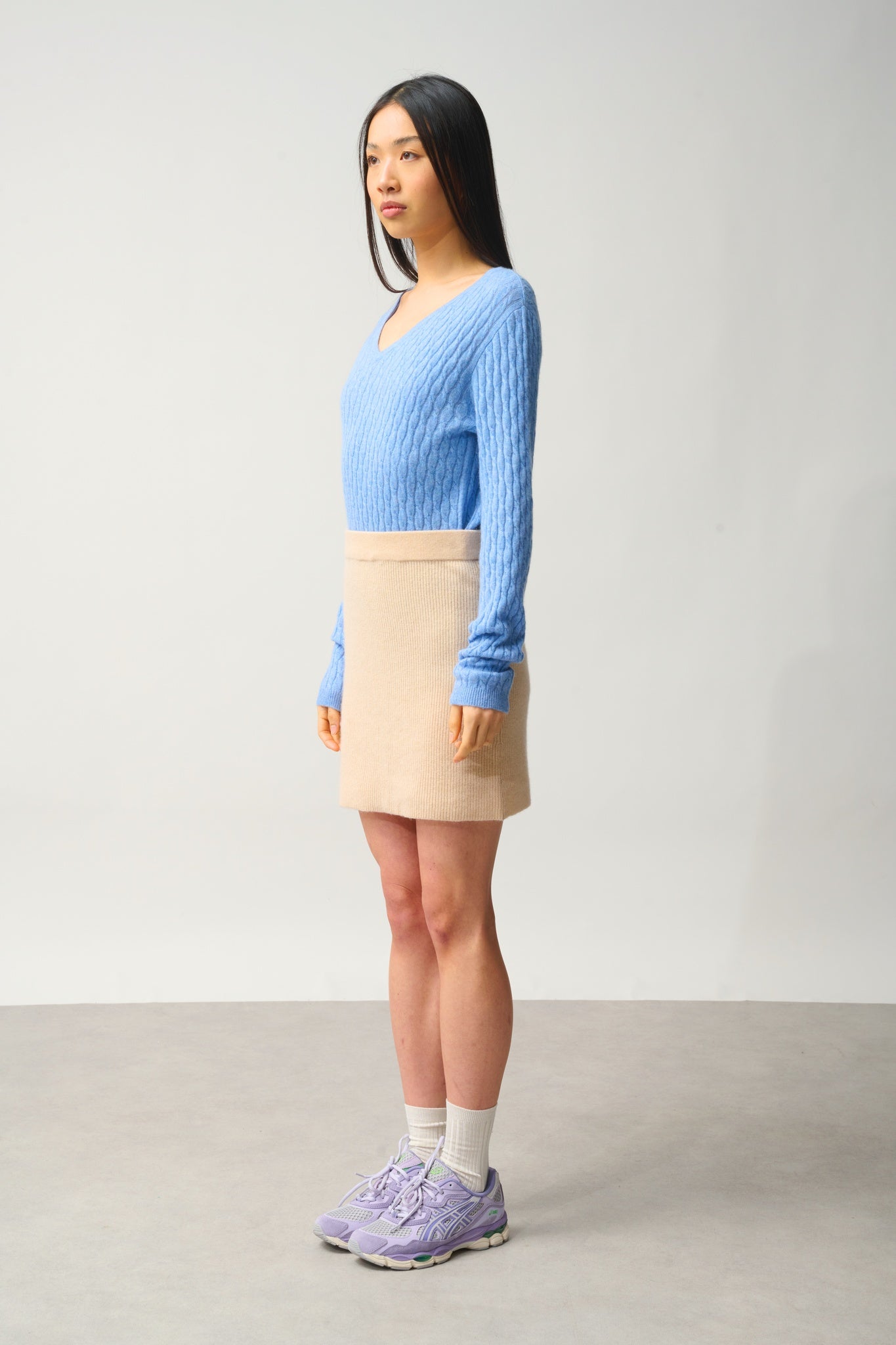 AMALIE Sandfarbener Rock aus 100% Kaschmir