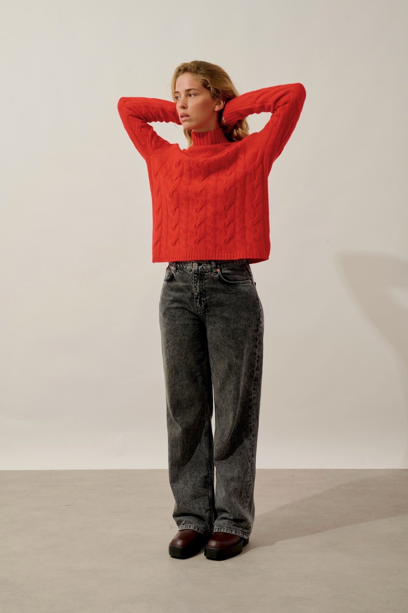 AMARIEL pull col montant 6 fils carmin 100% cachemire