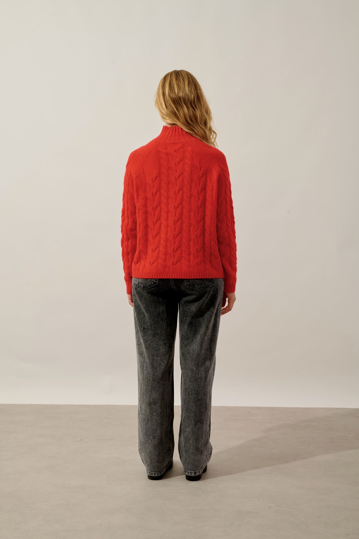 AMARIEL pull col montant 6 fils carmin 100% cachemire