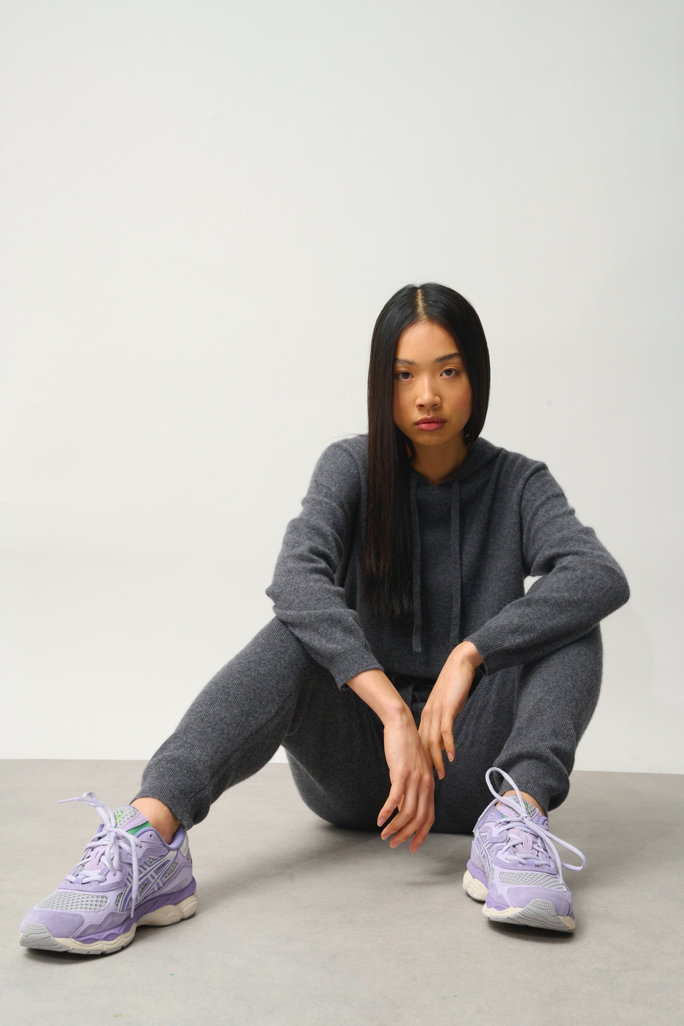 ANIKA anthracite mottled jogging suit 100% cashmere