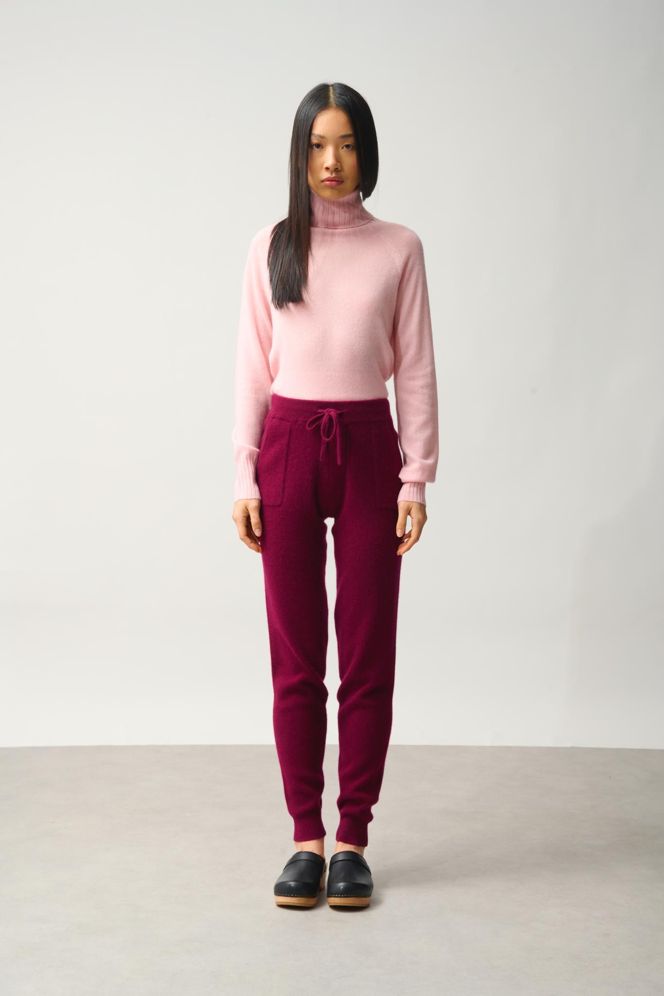 ANIKA burgundy jogging suit 100% cashmere