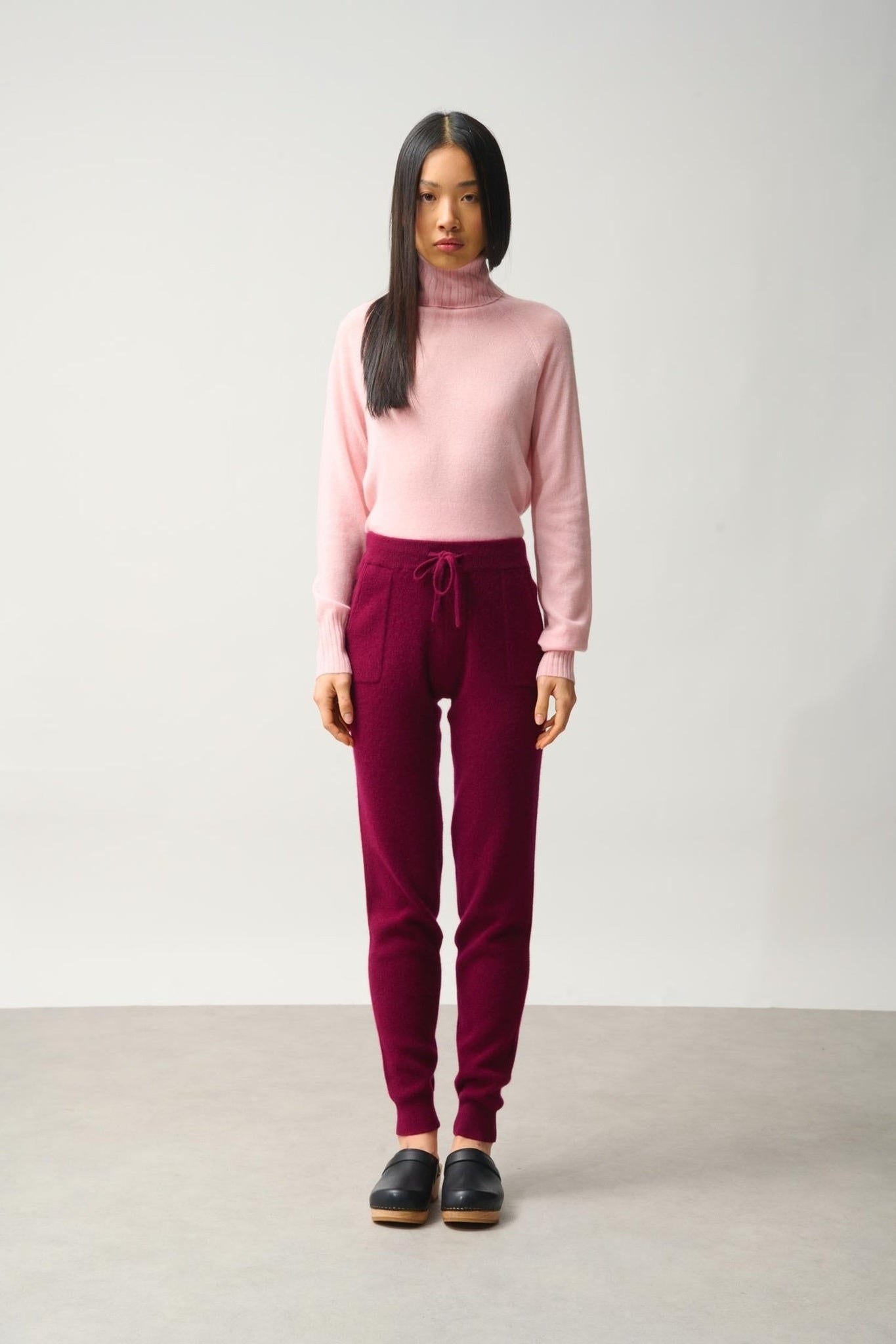 ANIKA burgundy jogging suit 100% cashmere