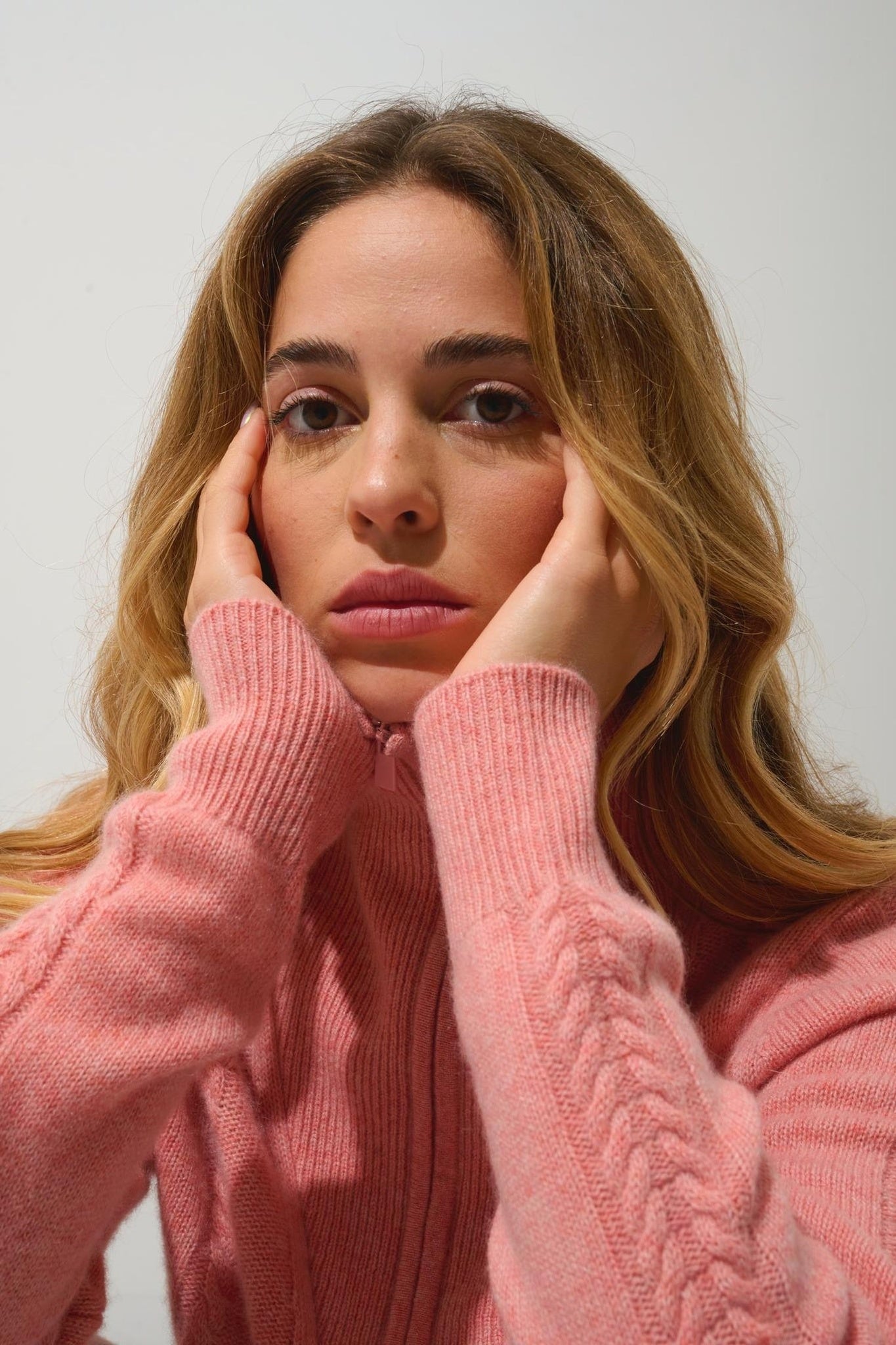 ANTIGO Reißverschlussweste mit Trucker-Kragen, 4-fädig, Korallenmeliert, 100 % Kaschmir