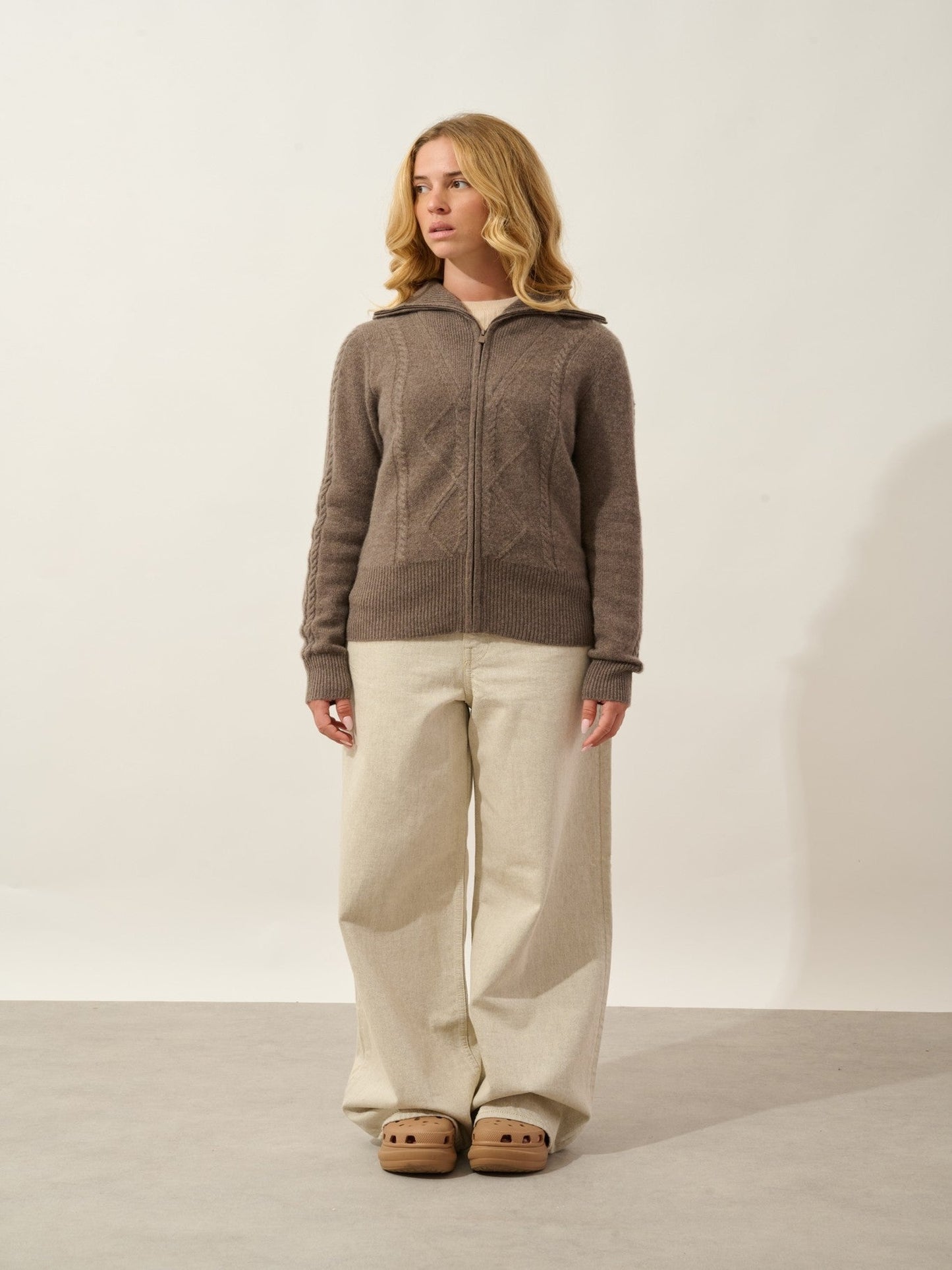 antigo gilet zippé col camionneur 4 fils taupe chiné 100% cachemire