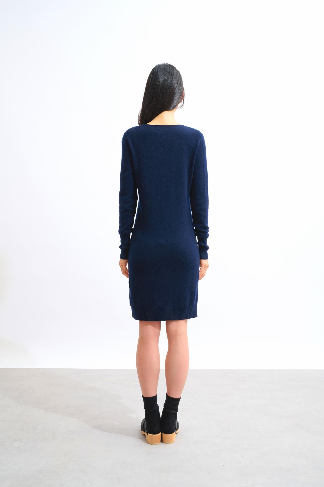 ARMET Marineblaues Rundhalskleid 100% Kaschmir