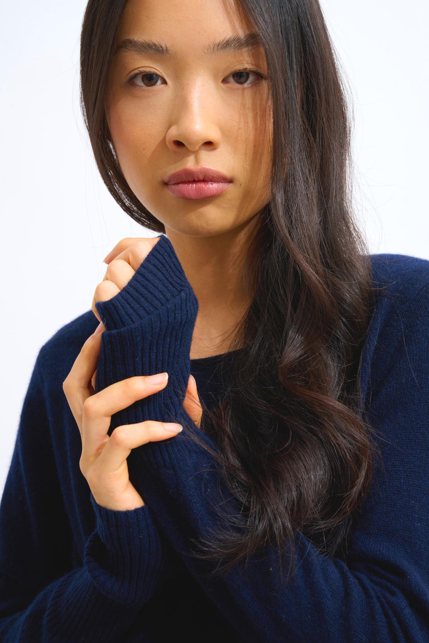 ARMET Marineblaues Rundhalskleid 100% Kaschmir