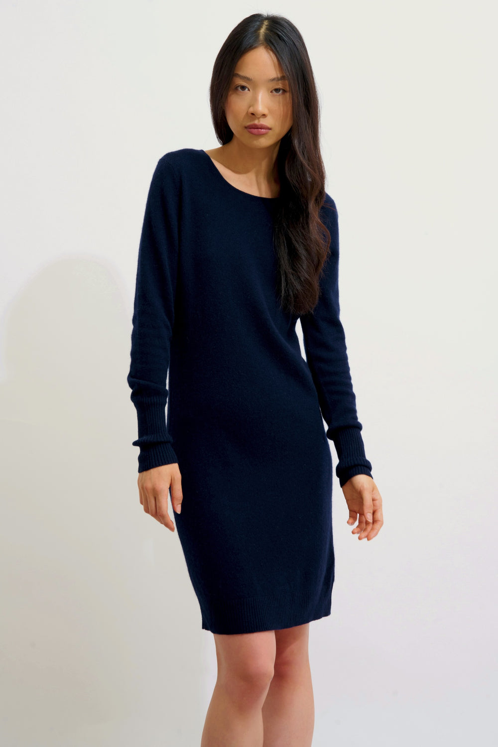 ARMET Marineblaues Rundhalskleid 100% Kaschmir