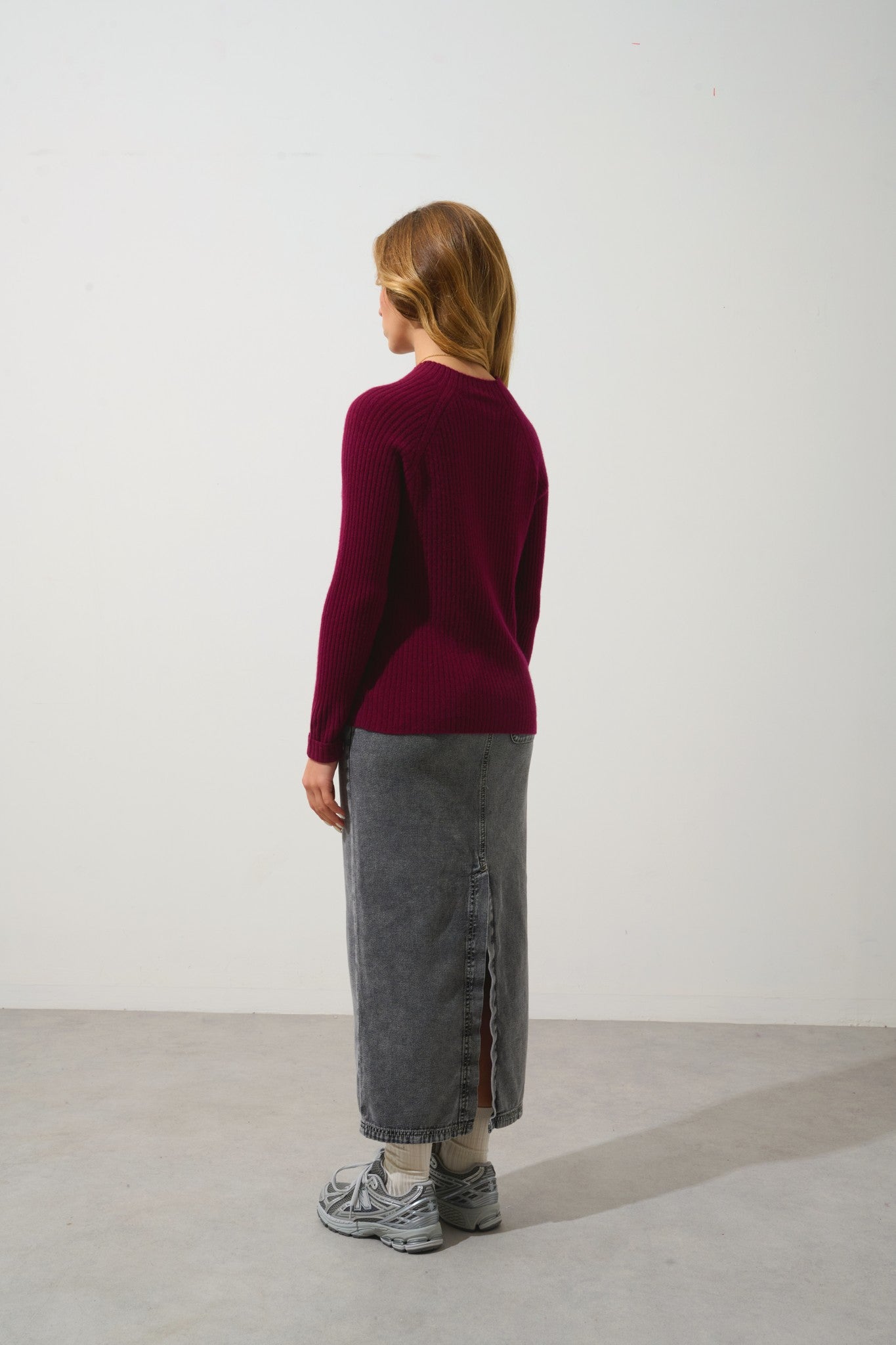 assia pull col montant boutons poignets bordeaux 100% cachemire