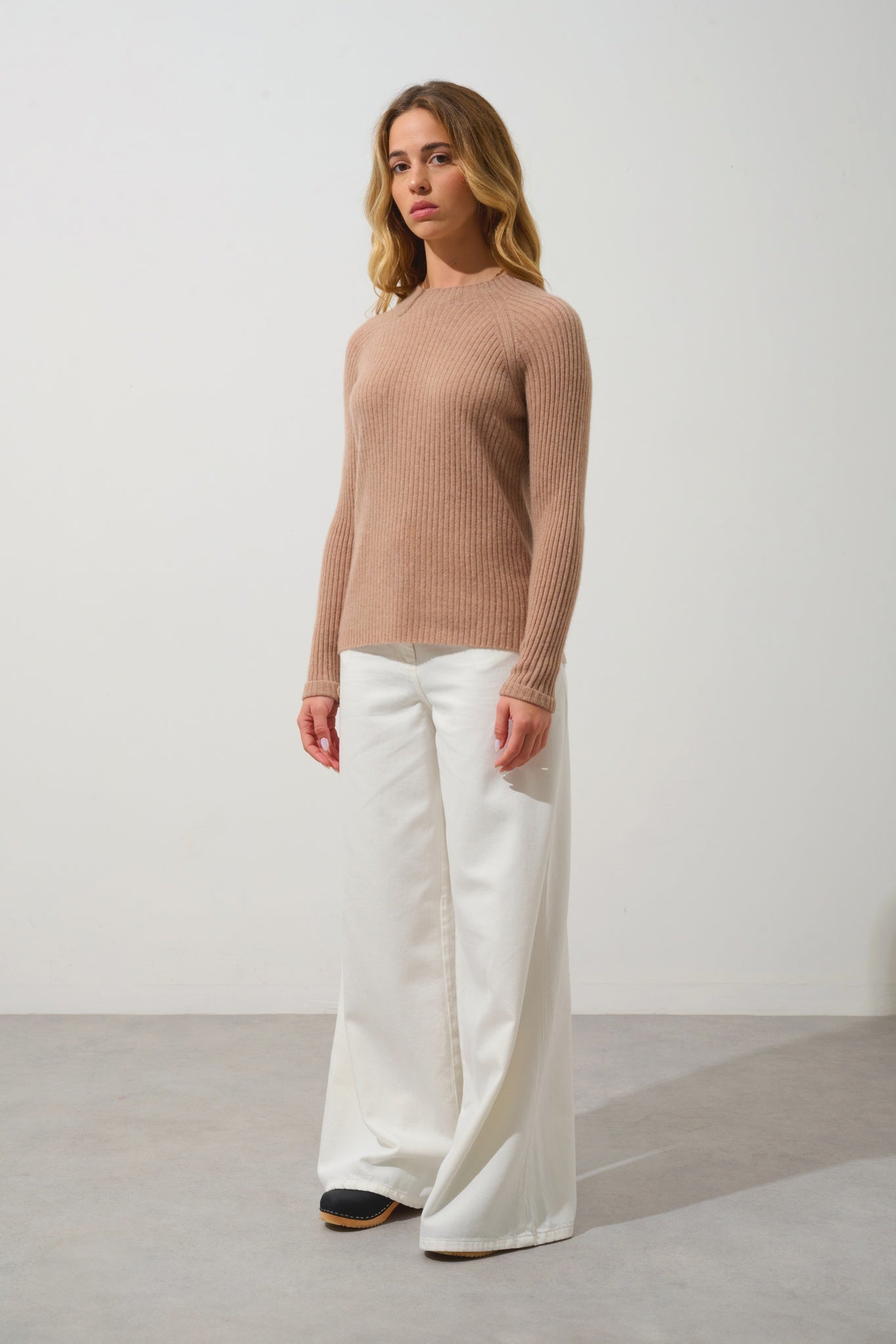 ASSIA sweater stand-up collar button cuffs camel mottled 100% cashmere