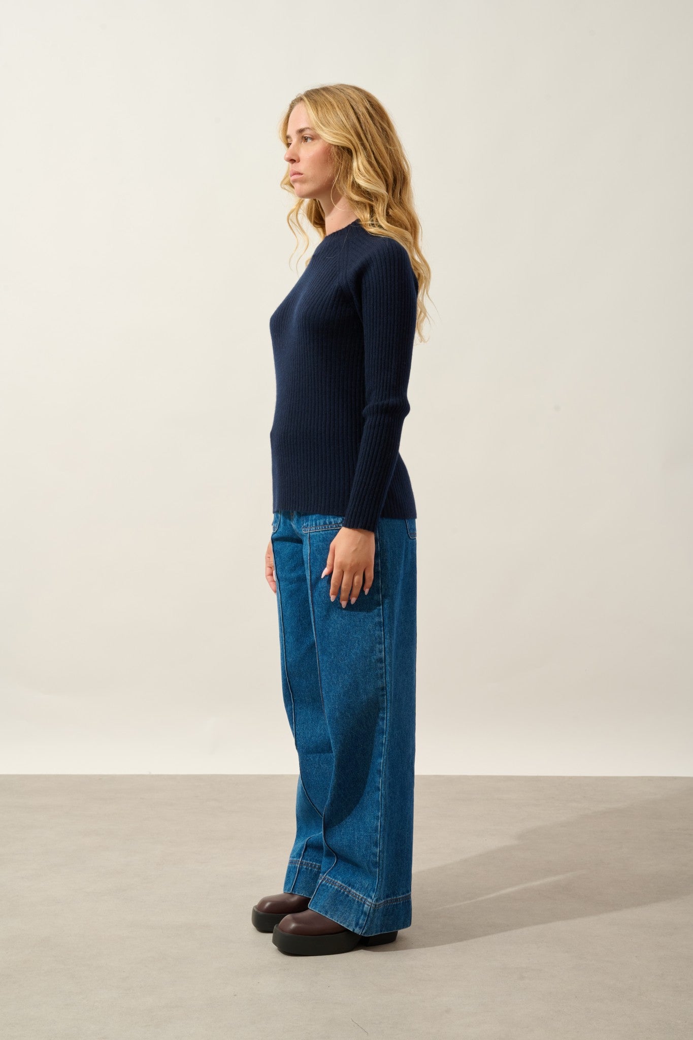 assia pull col montant boutons poignets navy 100% cachemire