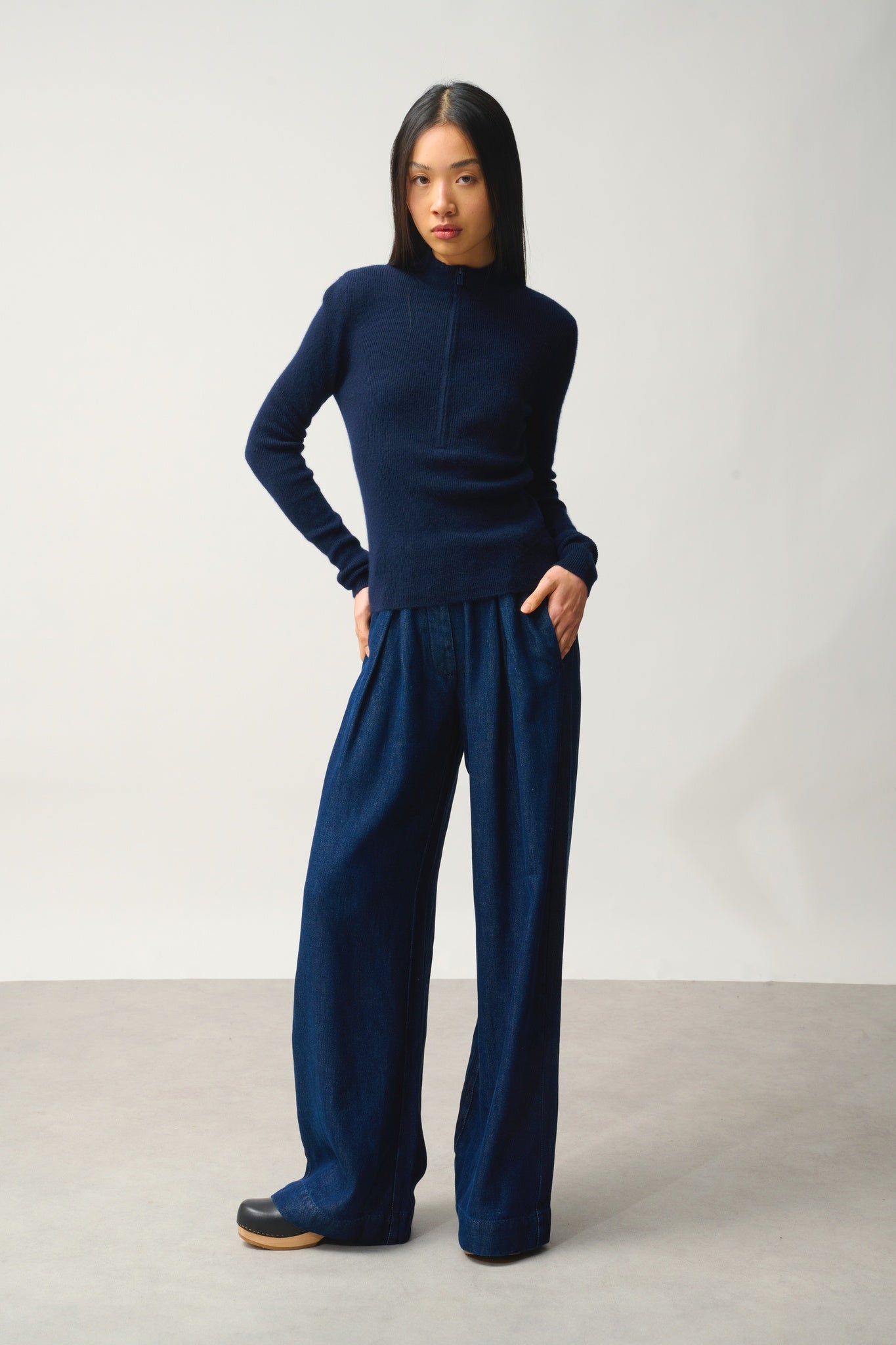 ASTA pull camionneur navy 100% cachemire