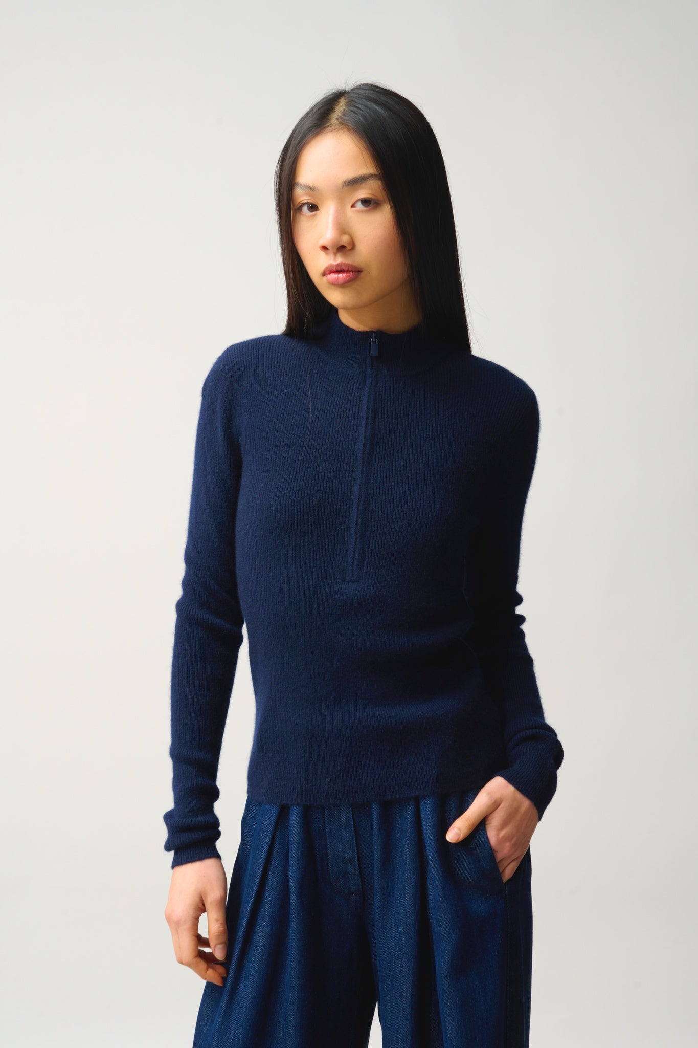 ASTA pull camionneur navy 100% cachemire