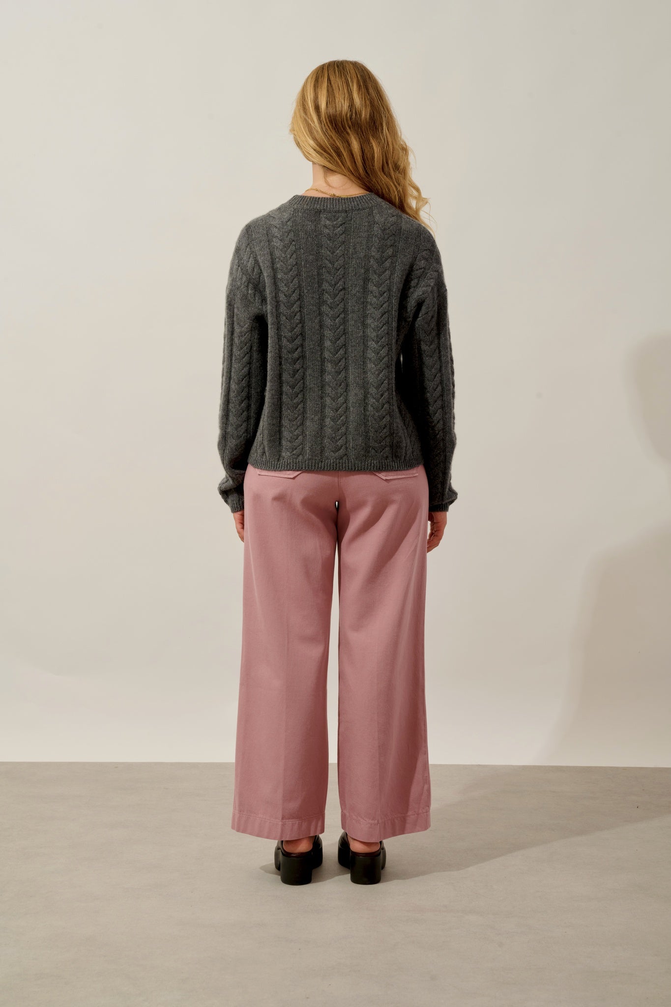 ASTRID pull col rond 6 fils anthracite chiné 100% cachemire