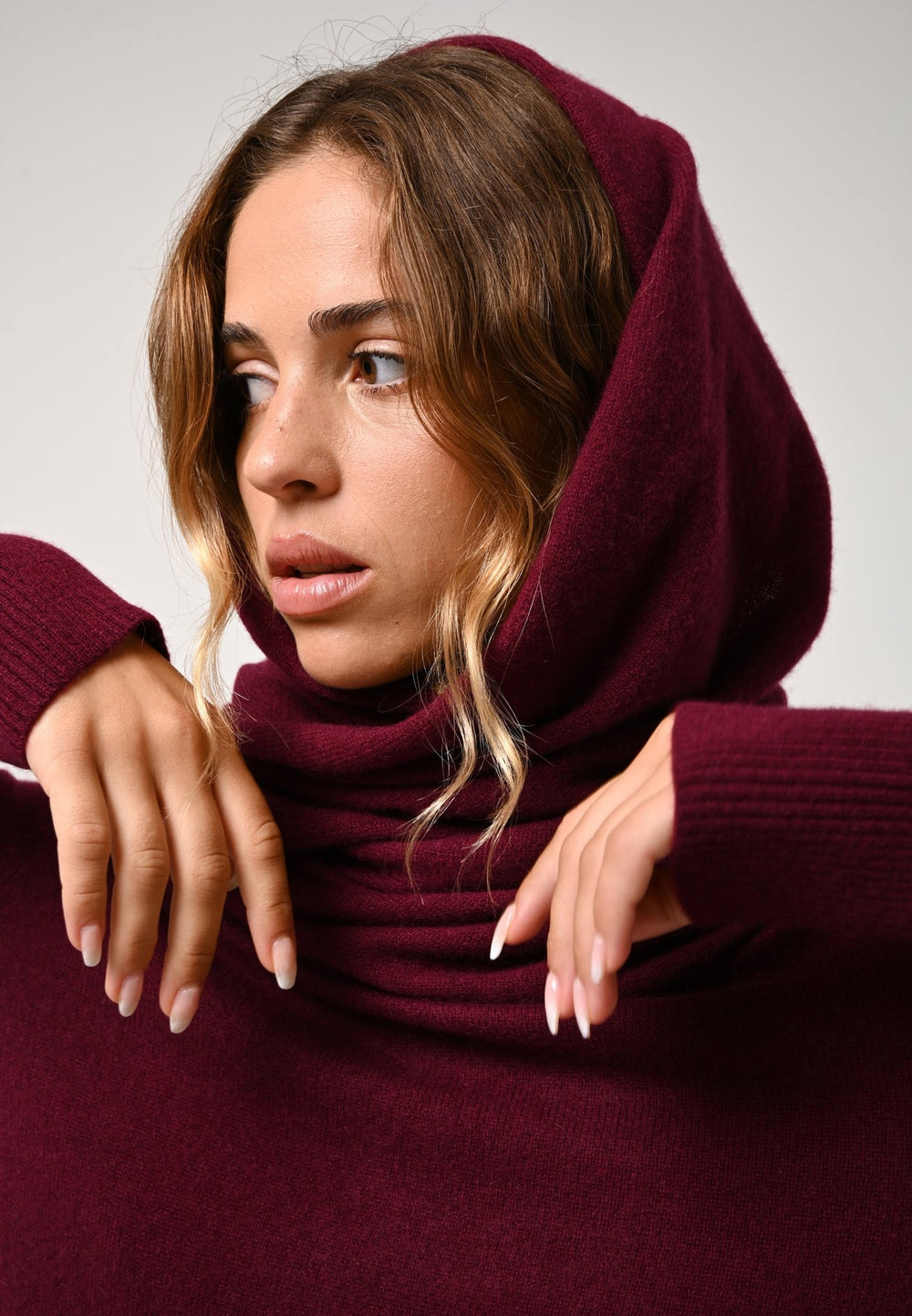 VAYMONT écharpe bordeaux 100% cachemire