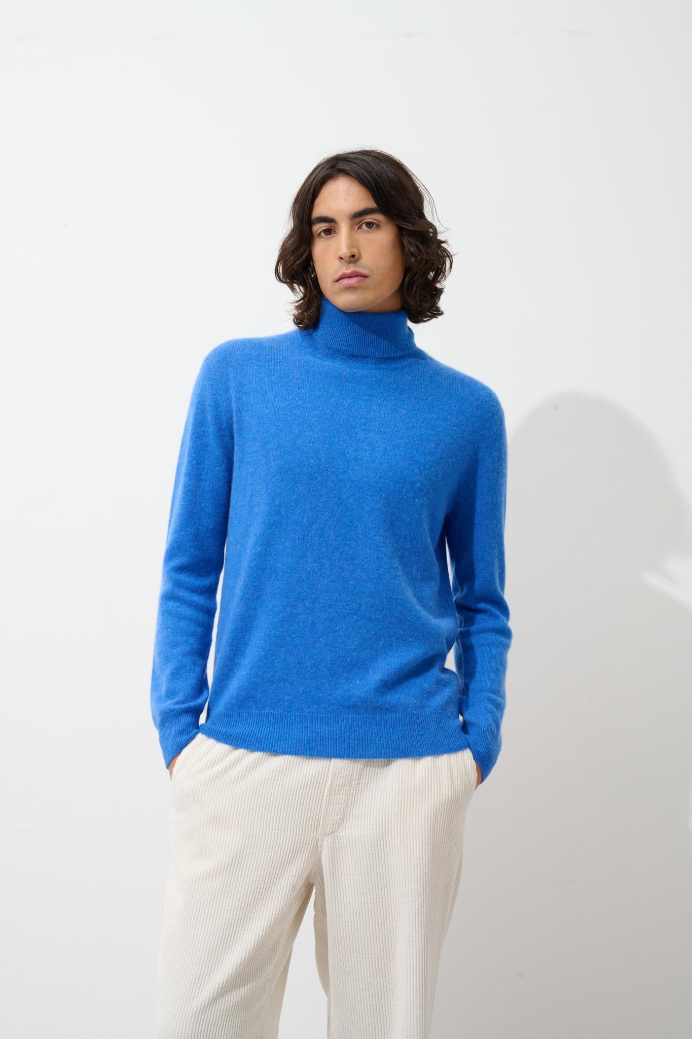 BANGE electric blue turtleneck sweater 100% cashmere