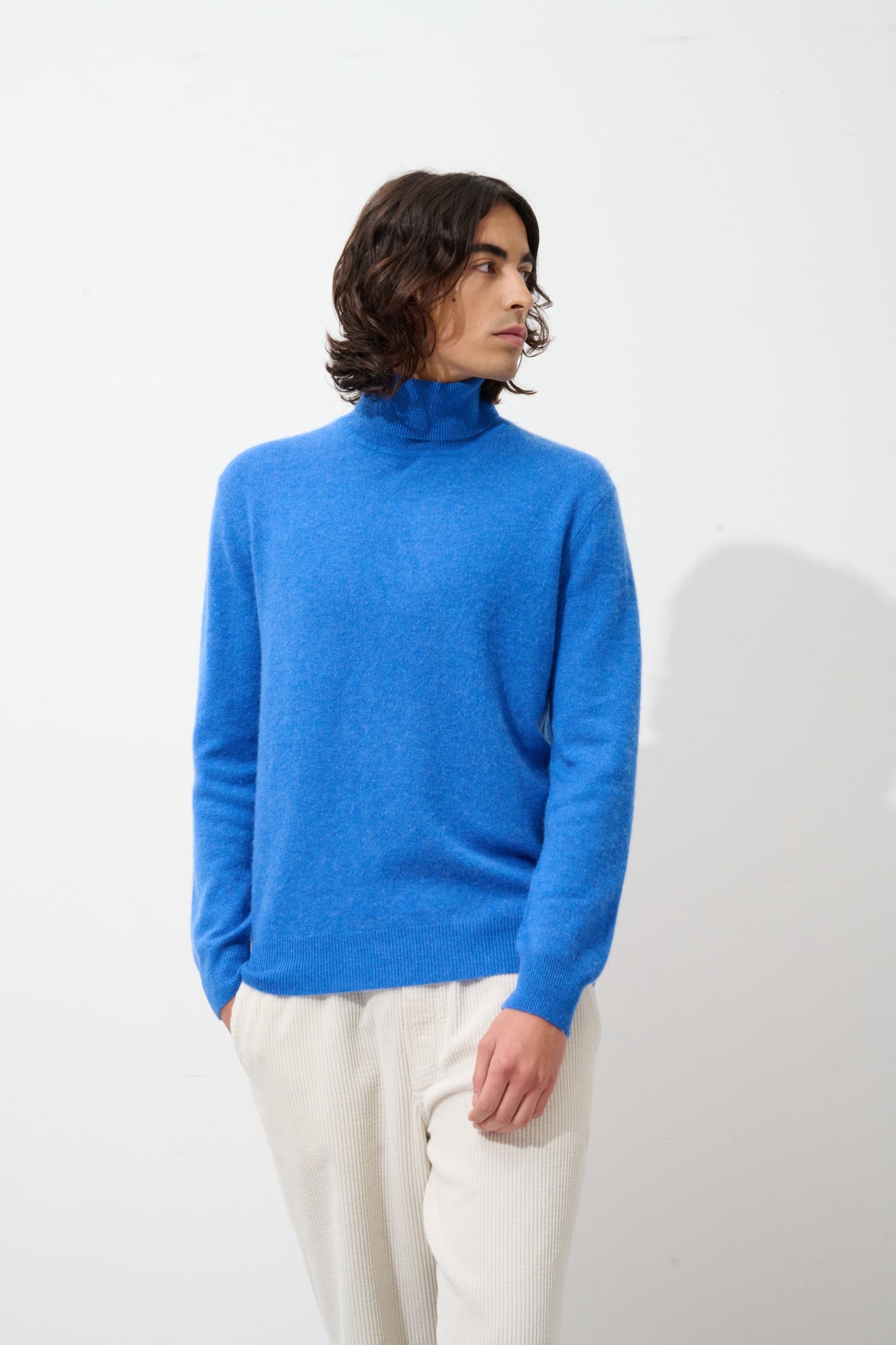 BANGE electric blue turtleneck sweater 100% cashmere