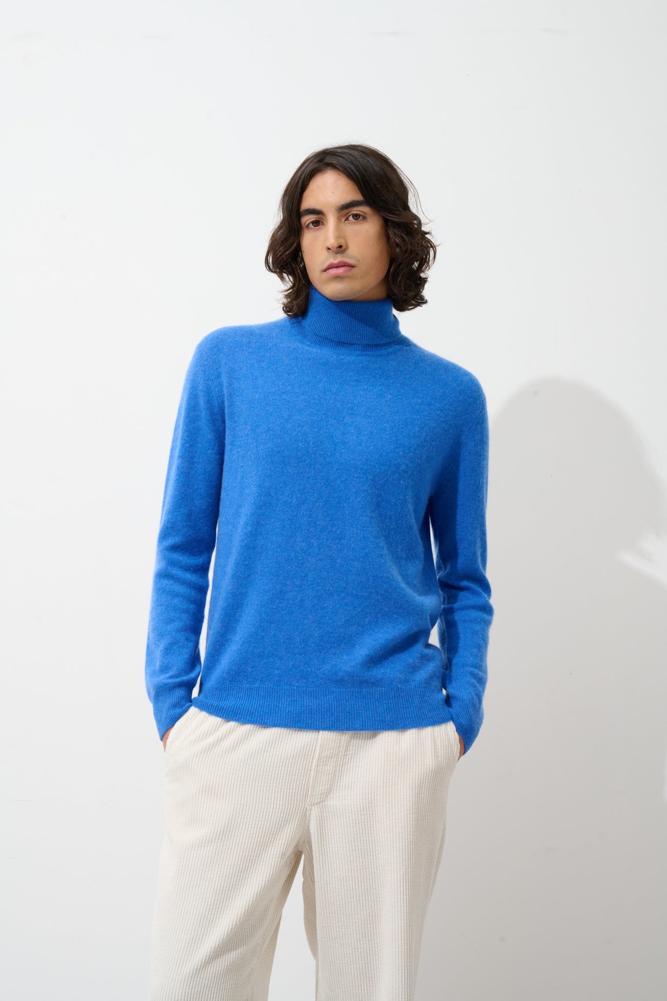 BANGE electric blue turtleneck sweater 100% cashmere