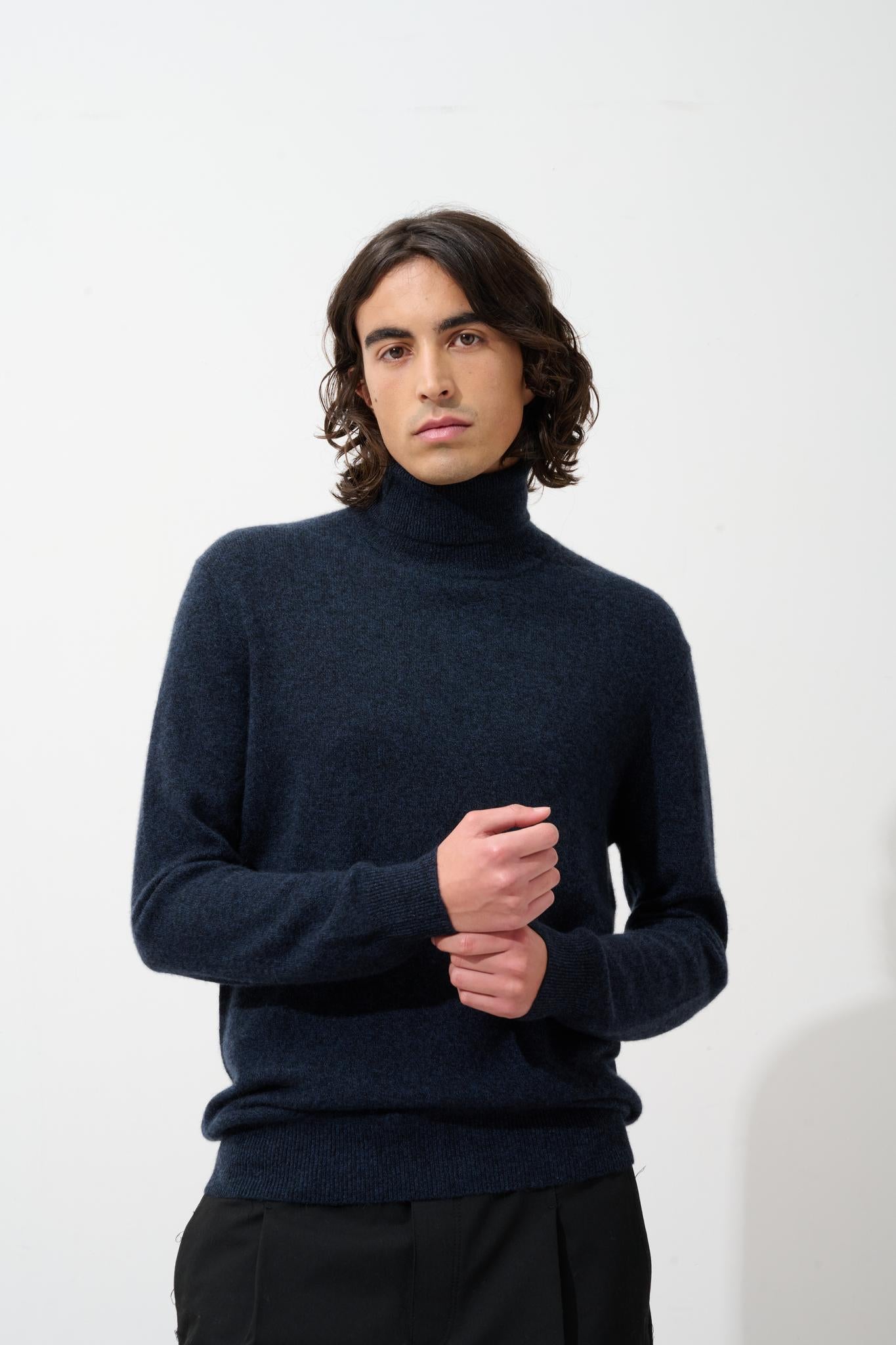 BANGE pull col roulé caviar 100% cachemire