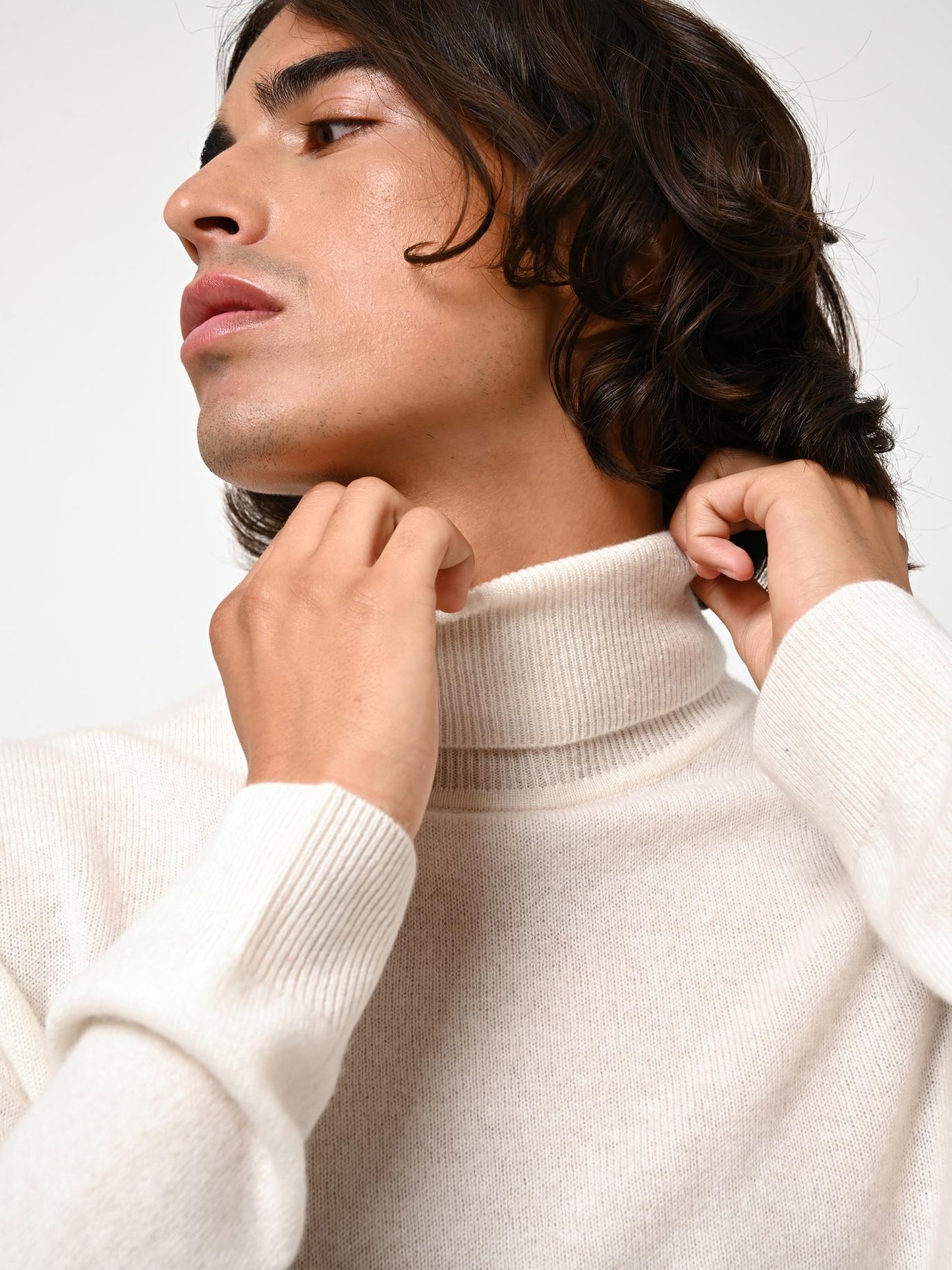 BANGE ivory turtleneck sweater 100% cashmere